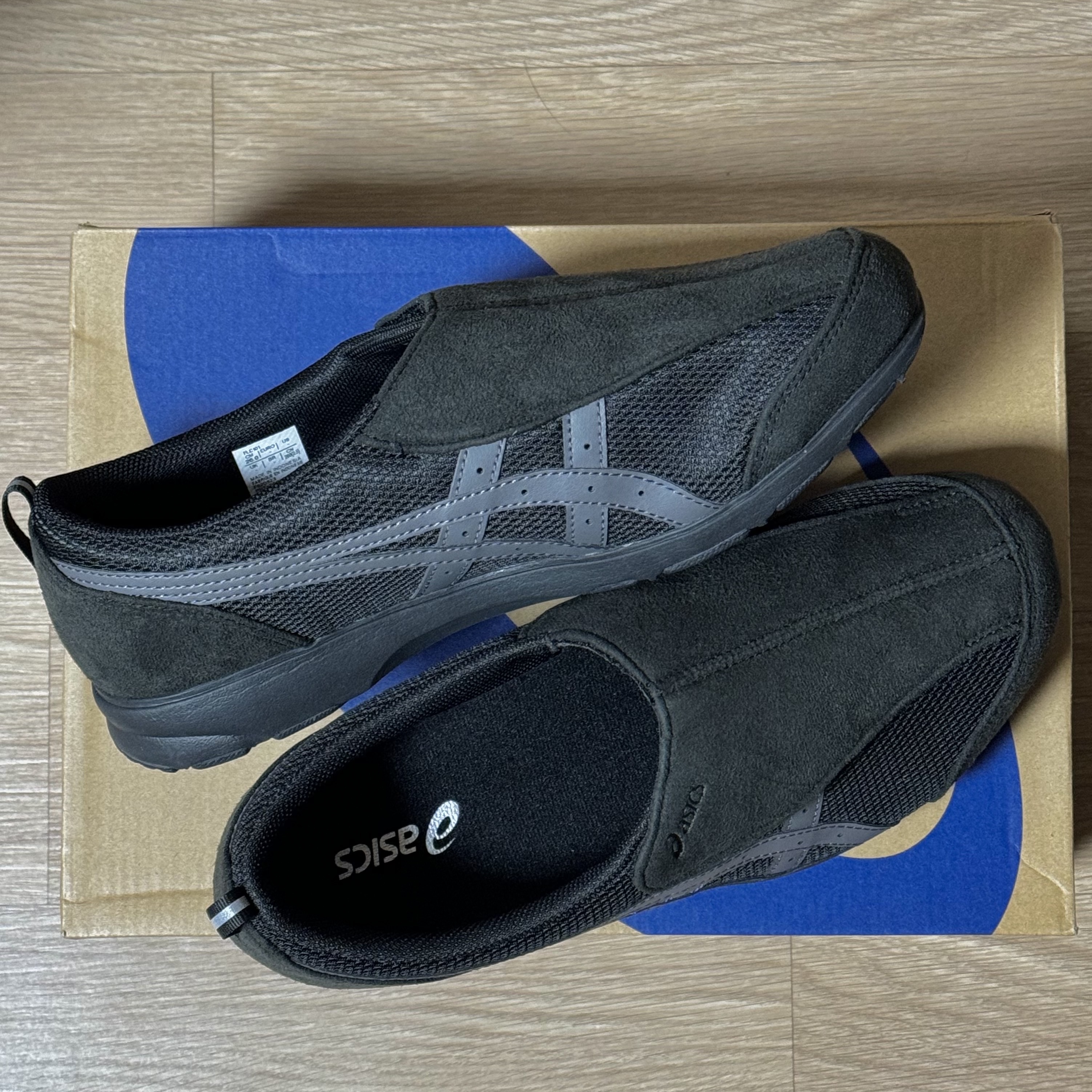Asics Life Walker 101 Black Charcoal Grey - 3E Wide 착용 스타일 - 2