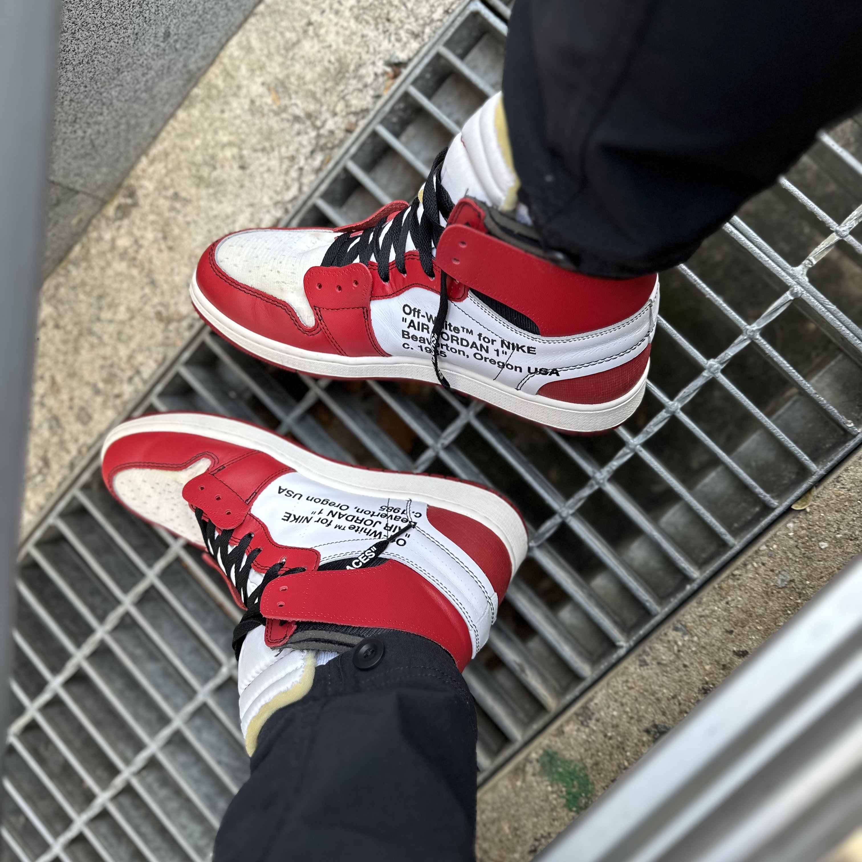 Jordan 1 x Off-White Retro High Chicago The Ten 착용 스타일 - 2