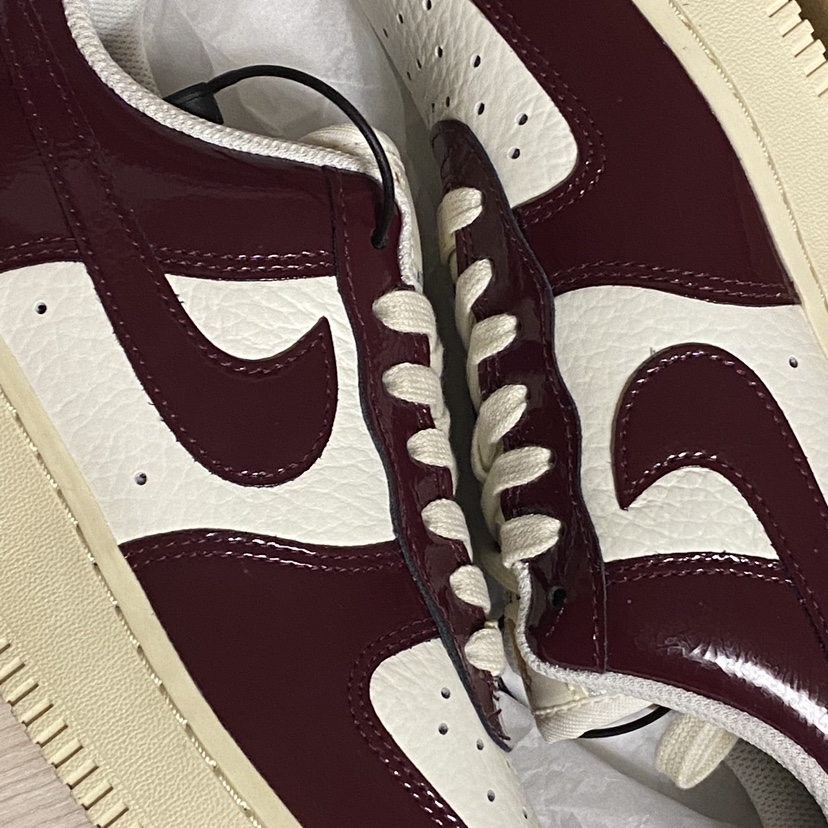 (W) Nike Air Force 1 Low Dark Beetroot 착용 스타일 - 2