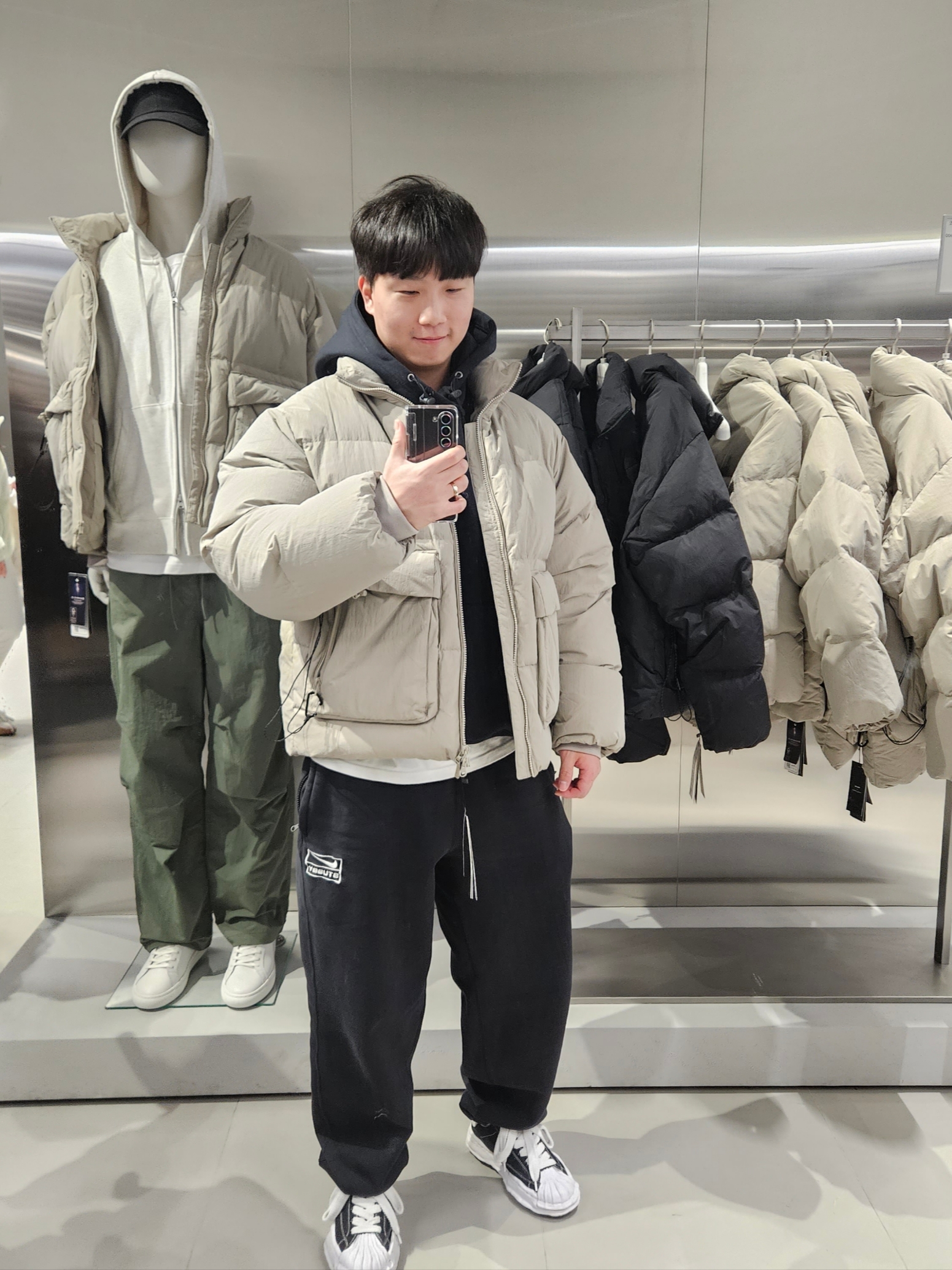Maison Mihara Yasuhiro Blakey OG Sole Canvas Low-top Sneakers Black White, Nike x Stussy NRG Washed Fleece Pants Black (DO5296-010) 착용 스타일