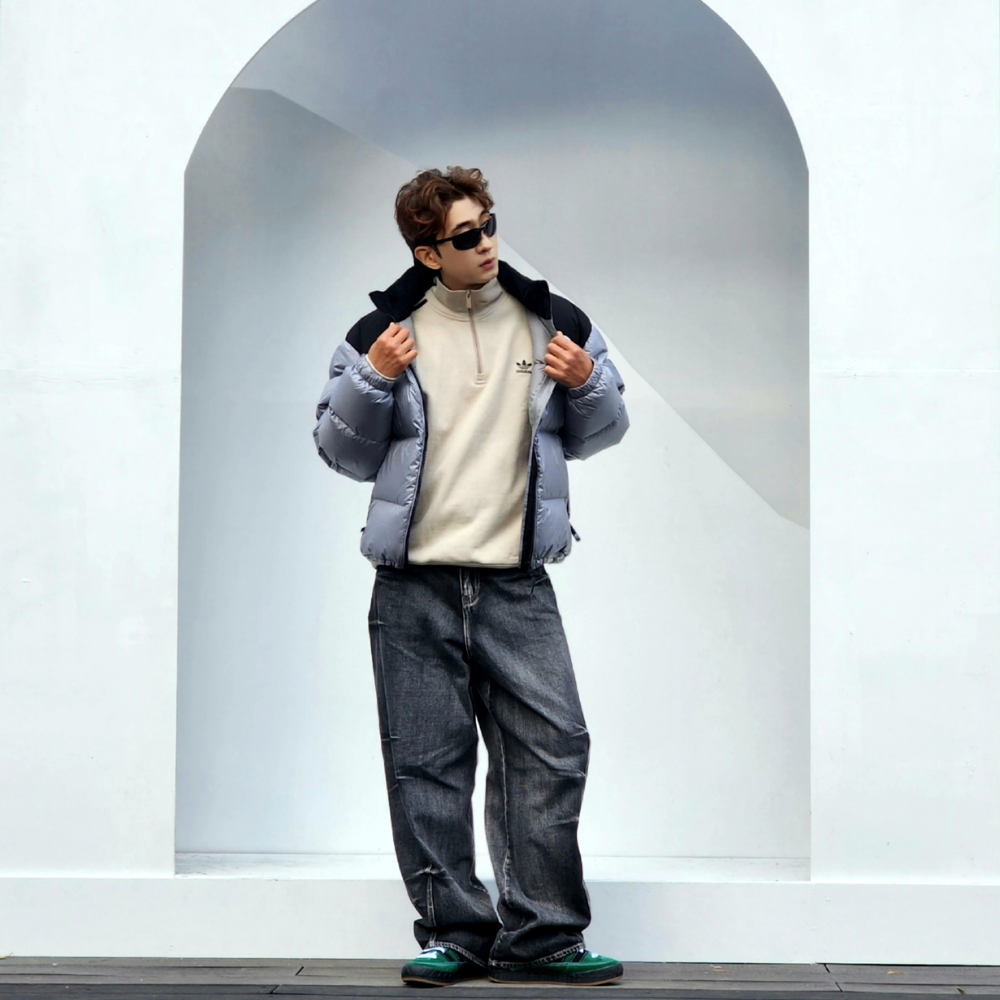 Adidas x YNuK Adimatic Dark Green Core Black, The North Face White Label Novelty Nuptse Down Jacket Heather Gray 착용 스타일 - 2
