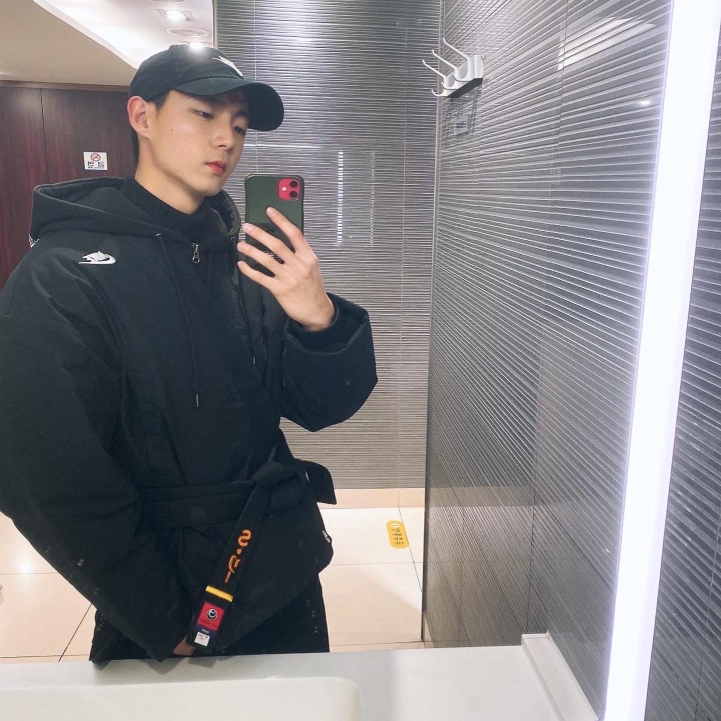 Nike x Peaceminusone 2+1 Jacket Black (DR0100-010), Nike x Peaceminusone Wide Pants Black (DR0096-010) 착용 스타일 - 2