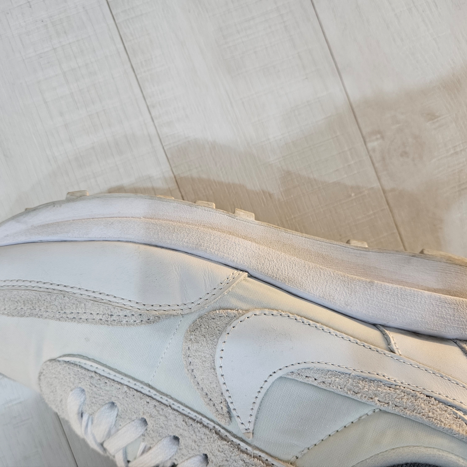 Nike x Sacai LDWaffle White Nylon 착용 스타일