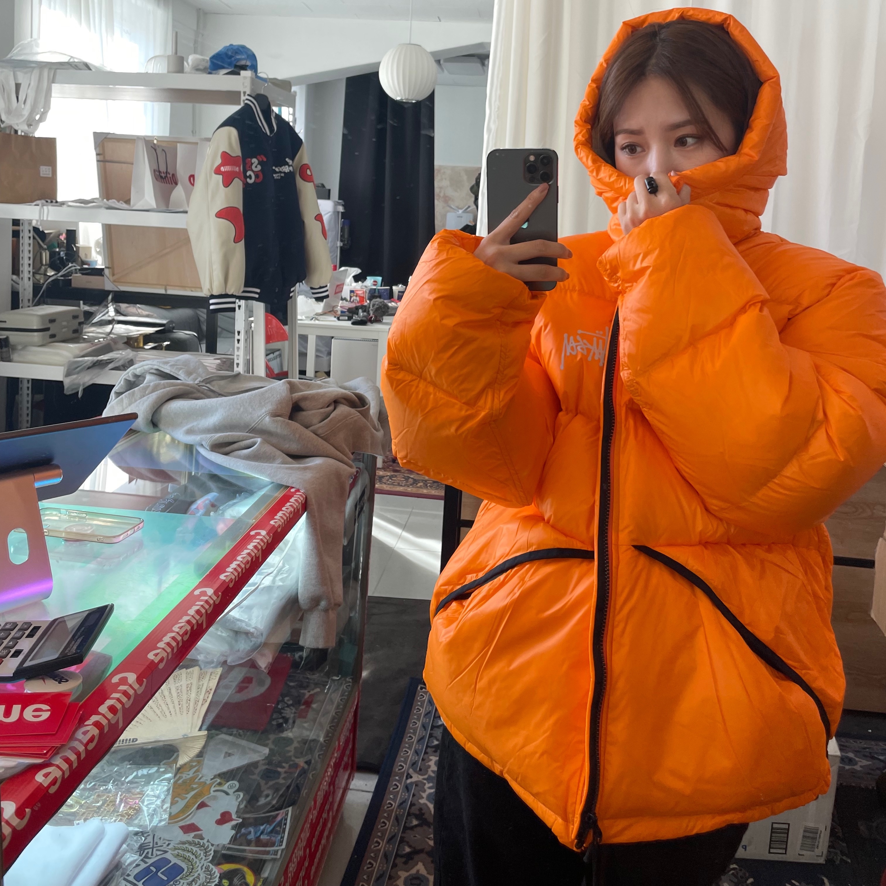 Stussy Micro Ripstop Down Parka Orange 착용 스타일