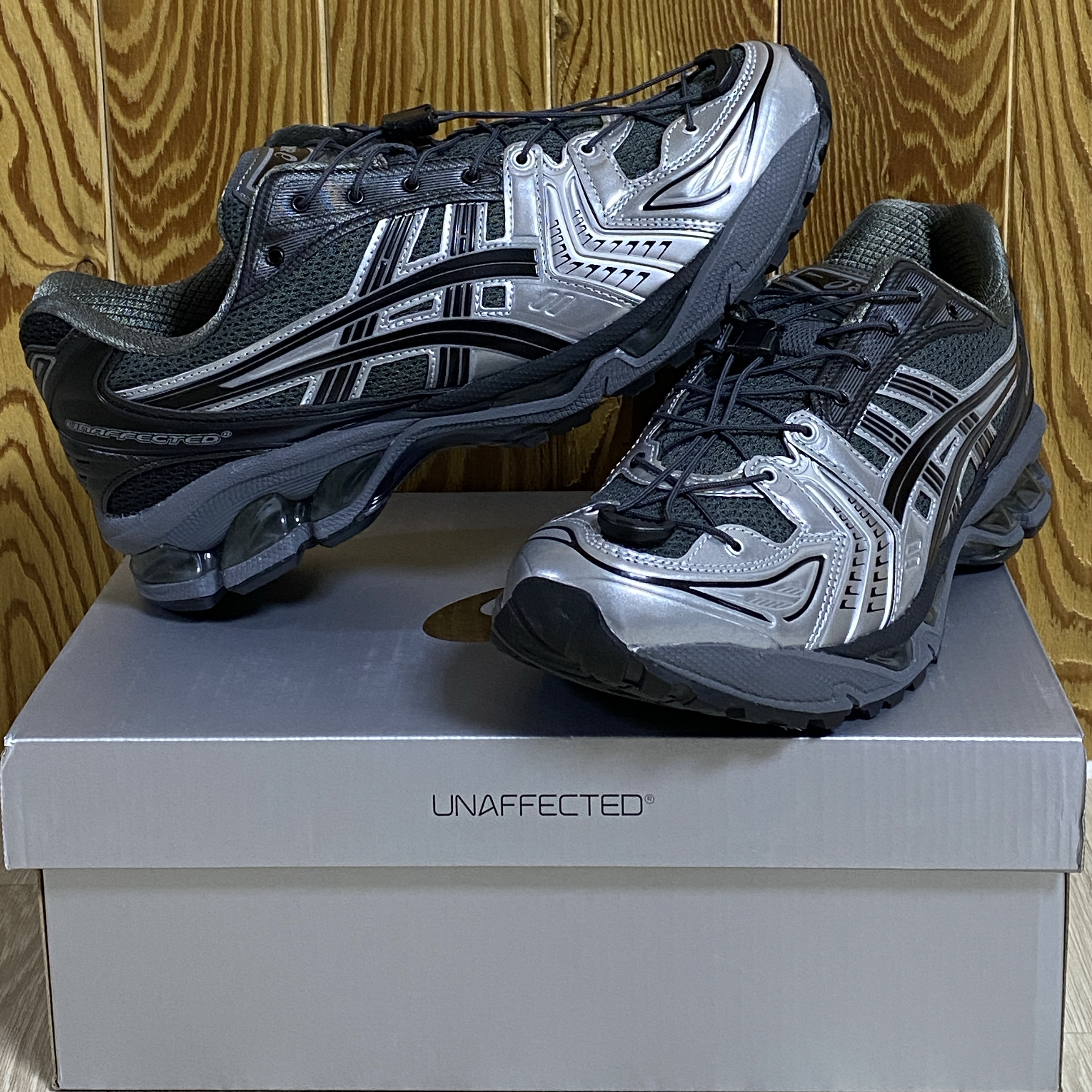 Asics x Unaffected Gel-Kayano 14 Silver Moon 착용 스타일