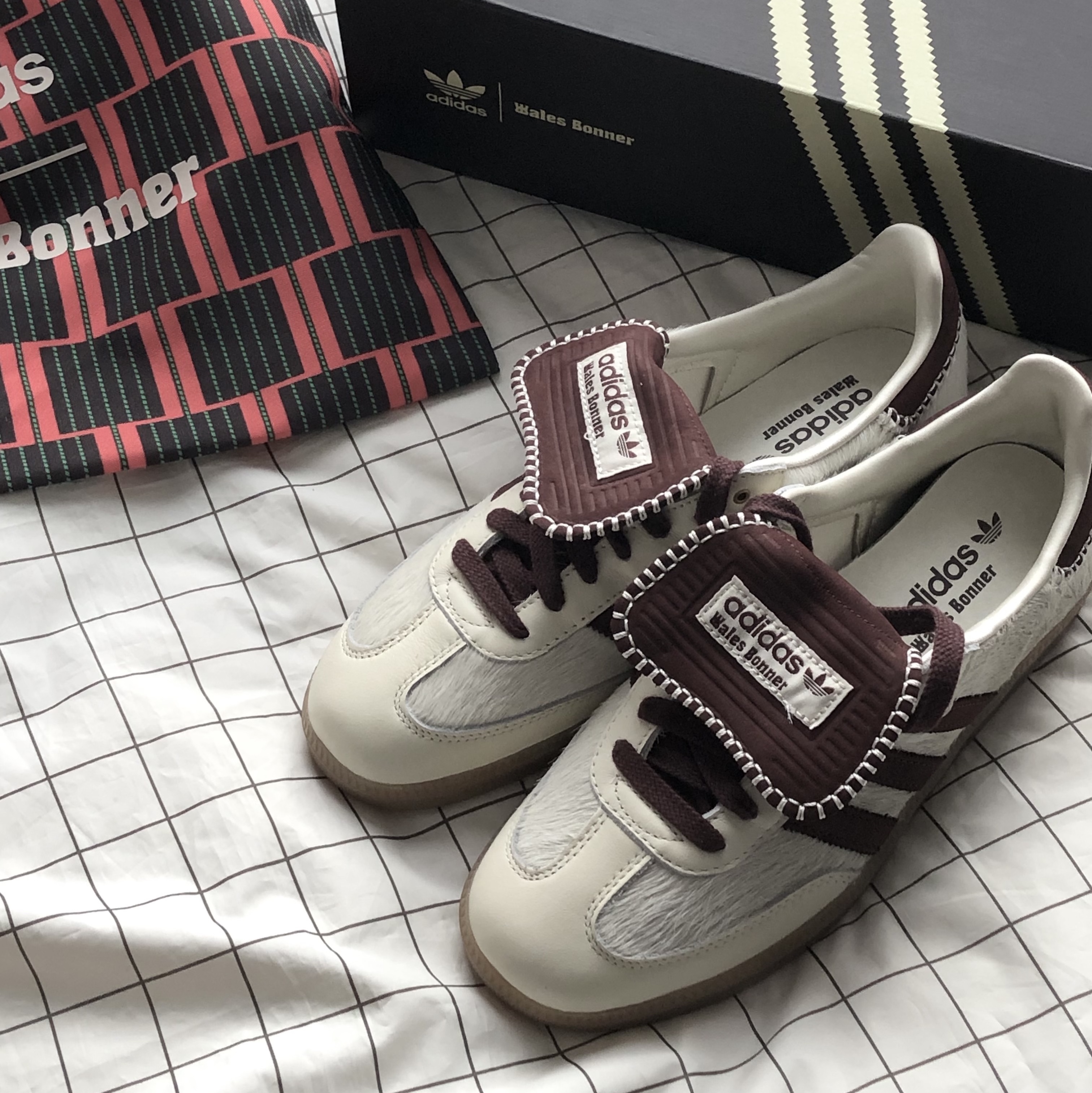 Adidas x Wales Bonner Pony Tonal Samba Cream White Mystery Brown 착용 스타일 - 3