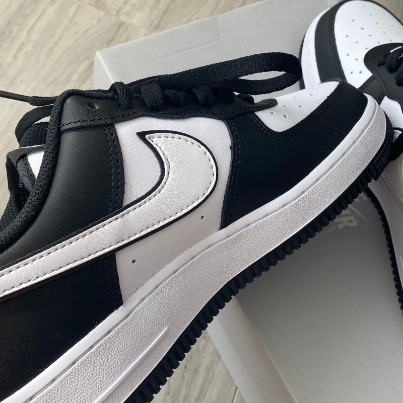 Nike Air Force 1 '07 Black White 착용 스타일 - 3