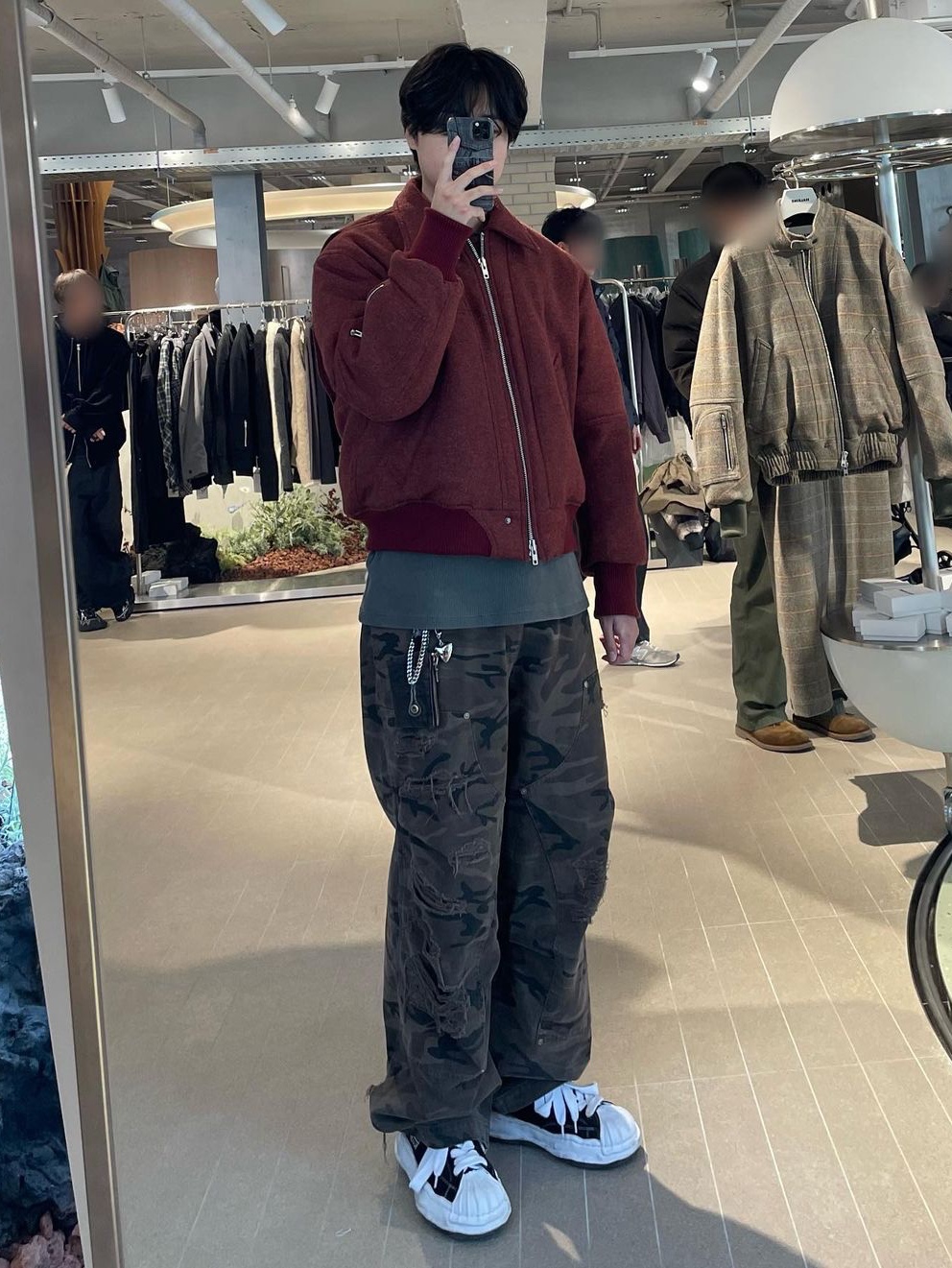 Haleine 3D Padded Wool Blouson Burgundy, Maison Mihara Yasuhiro Blakey OG Sole Canvas Low-top Sneakers Black White 착용 스타일