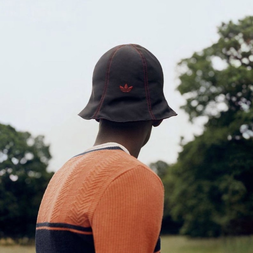 Adidas x Wales Bonner Sun Hat Black Collegiate Burgundy 착용 스타일 - 4
