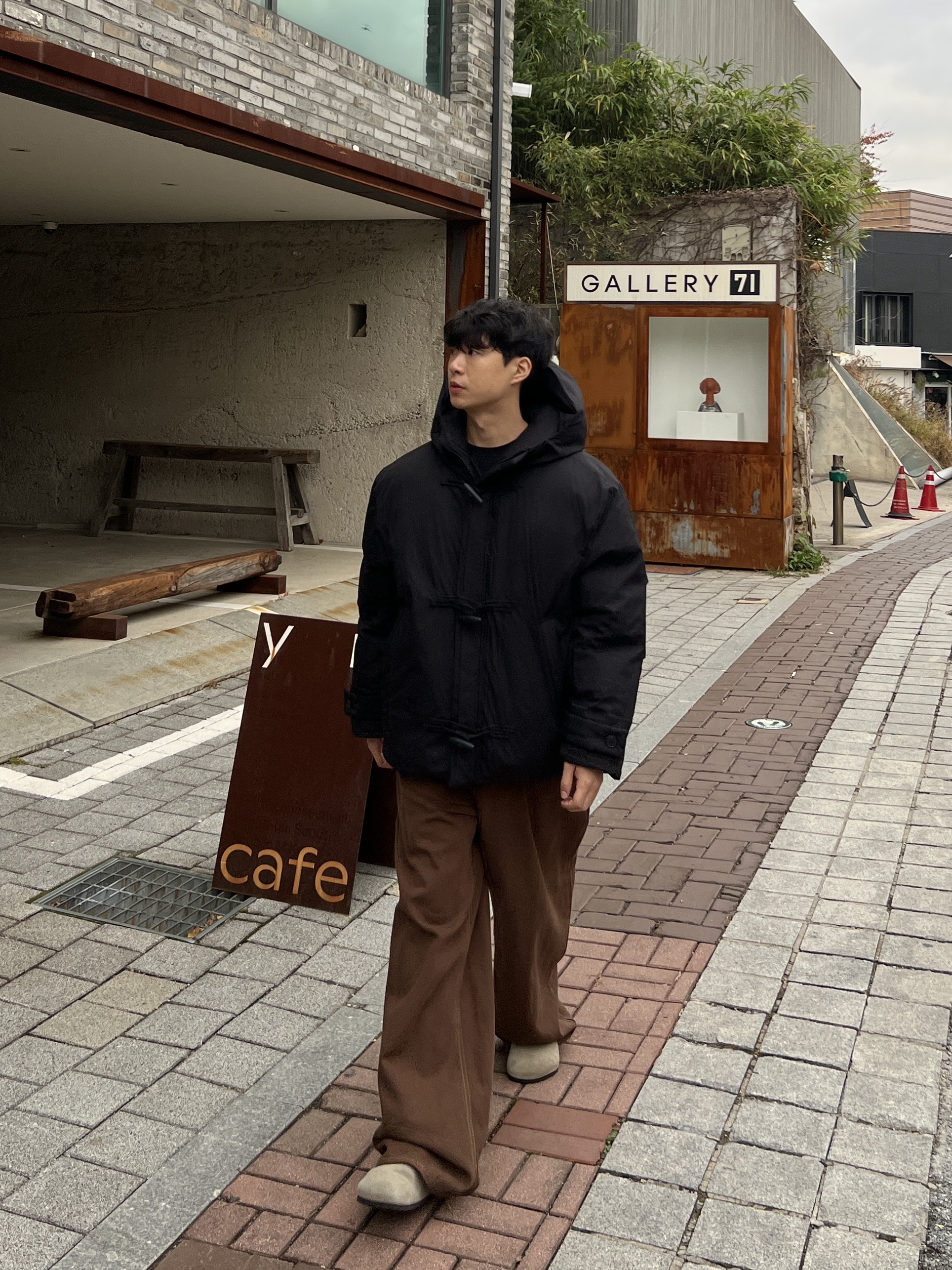 Birkenstock Boston Soft Footbed Taupe - Regular 착용 스타일 - 4