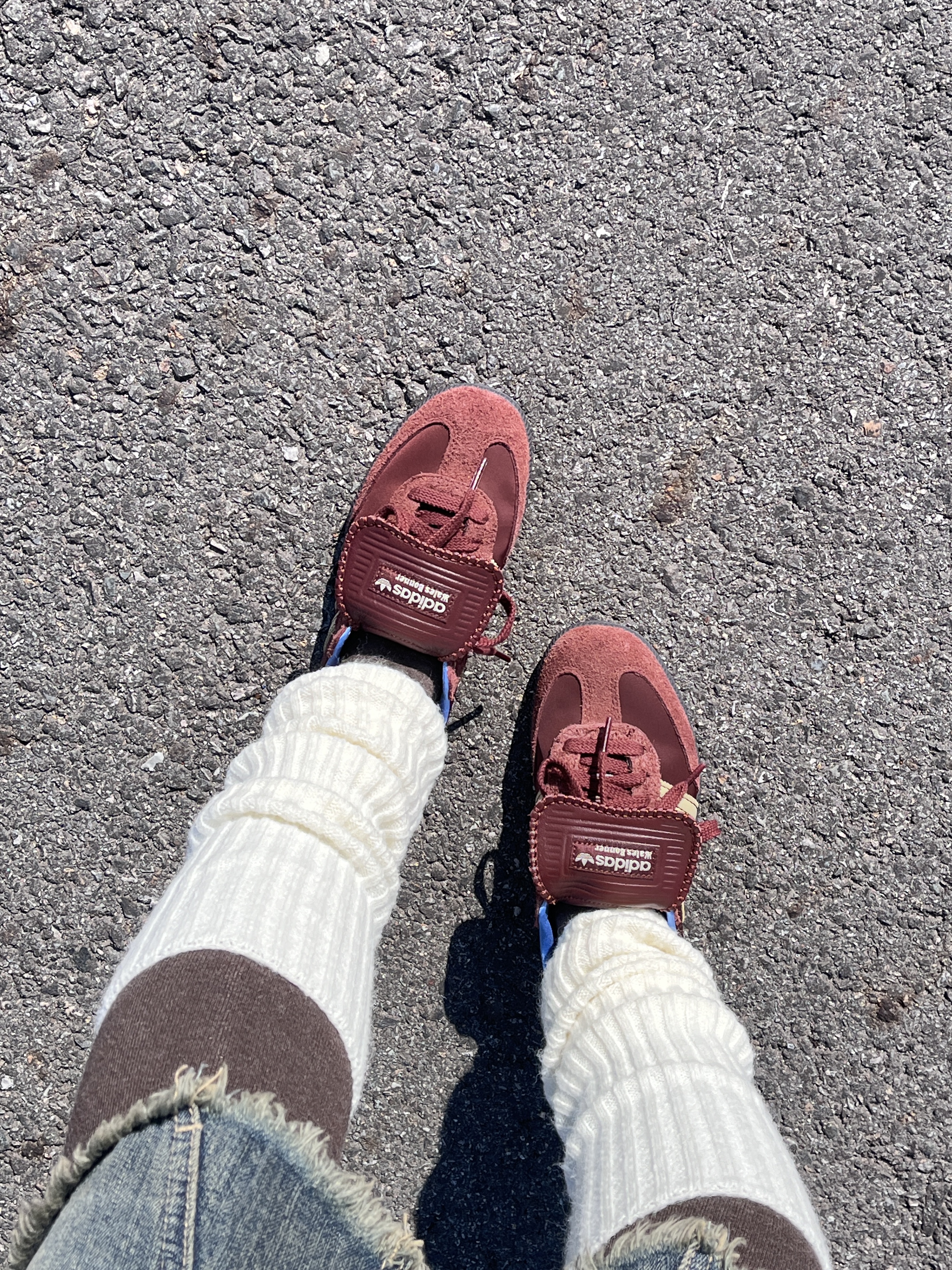 Adidas x Wales Bonner Nylon Samba Fox Brown Sandy Beige, COS Quilted Mini Bag Cream 착용 스타일 - 2