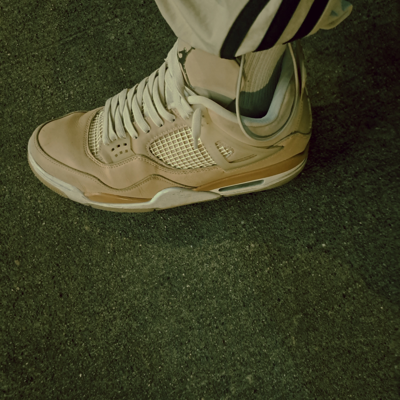 (W) Jordan 4 Retro Shimmer 착용 스타일 - 2
