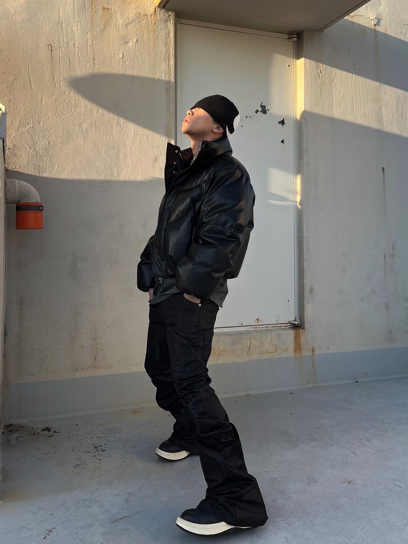 Converse x Drkshdw Turbowpn Black Cream 착용 스타일