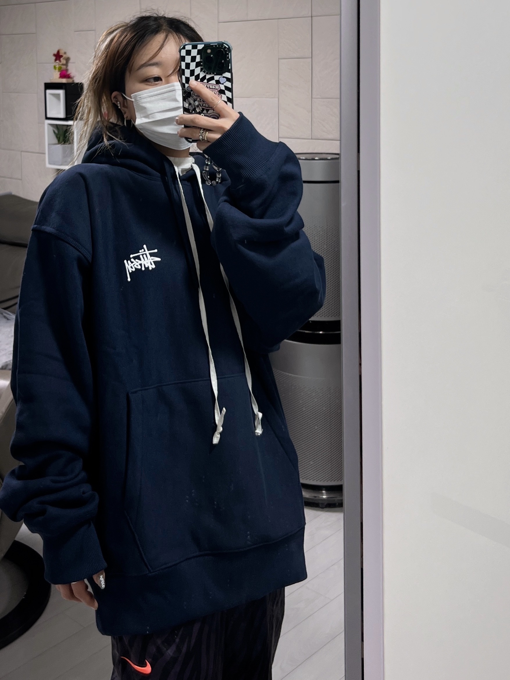 Stussy Basic Stussy Hoodie Navy 2023 착용 스타일 - 2