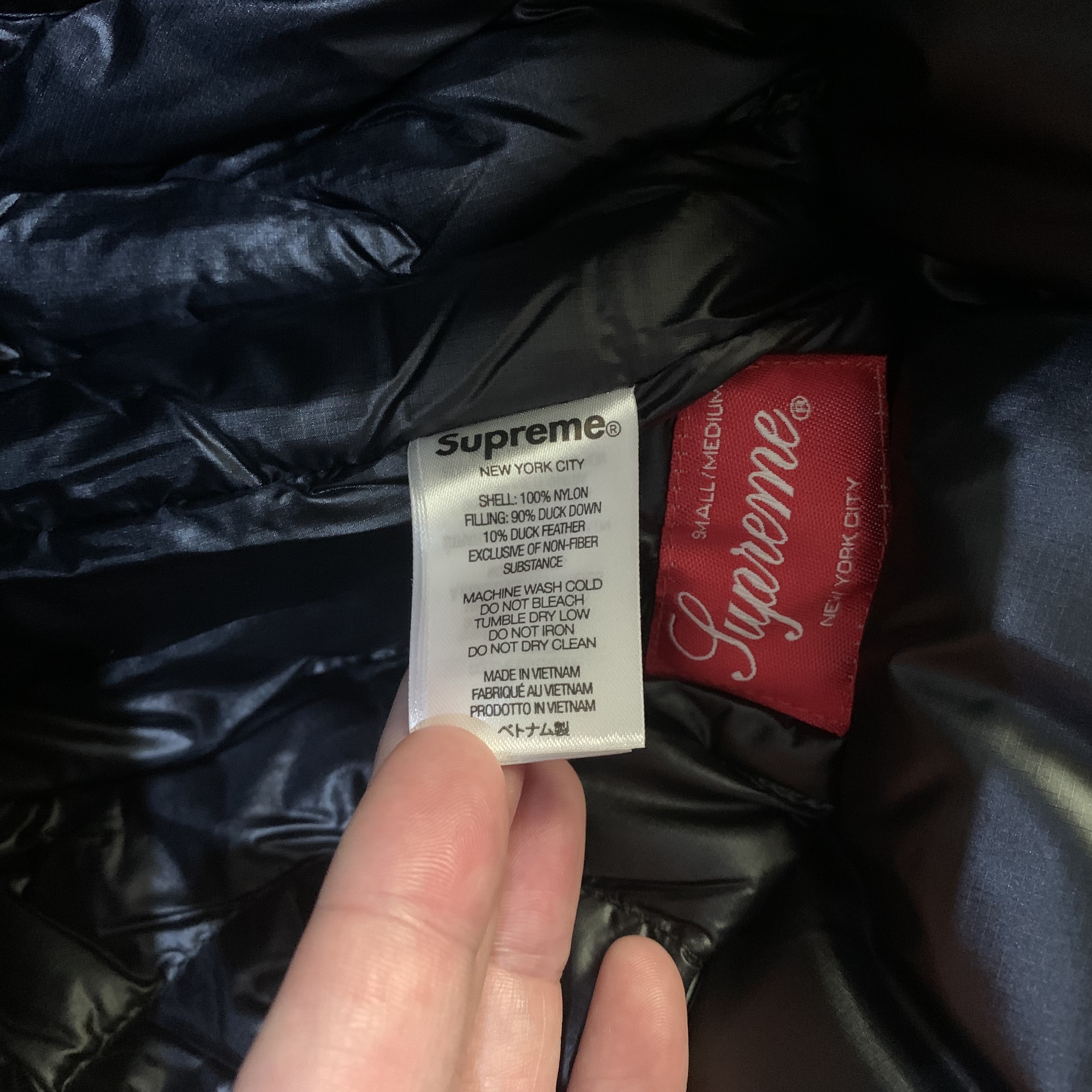 Supreme Featherweight Down Trooper Black - 23FW 착용 스타일 - 4