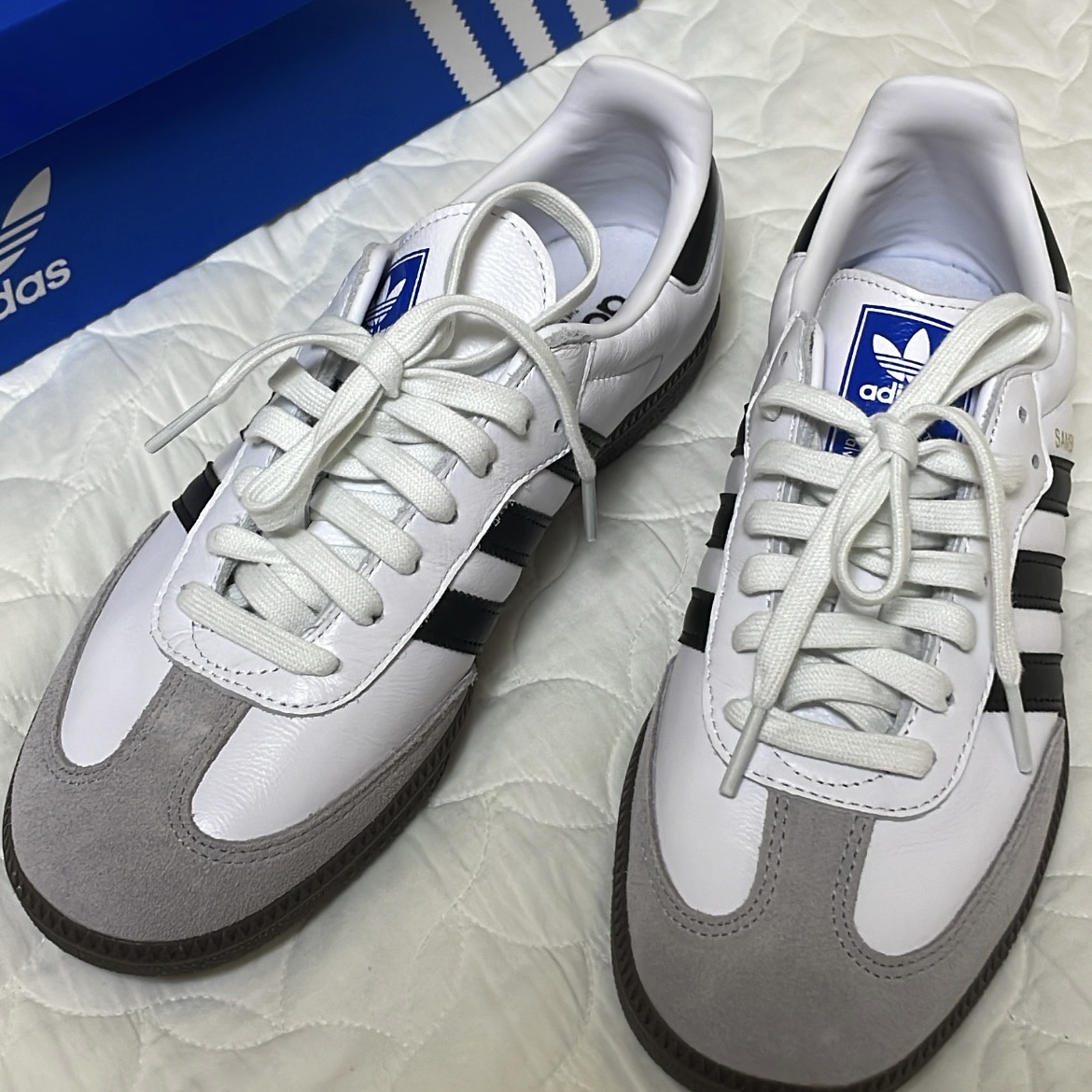 Adidas Samba OG Cloud White 착용 스타일
