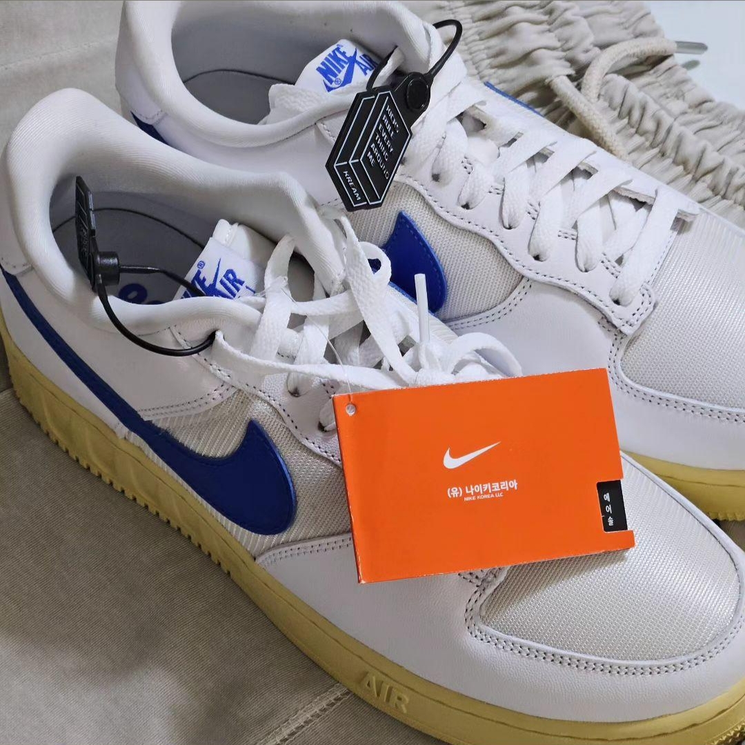 Nike Air Force 1 Low Unity White Racer Blue 착용 스타일