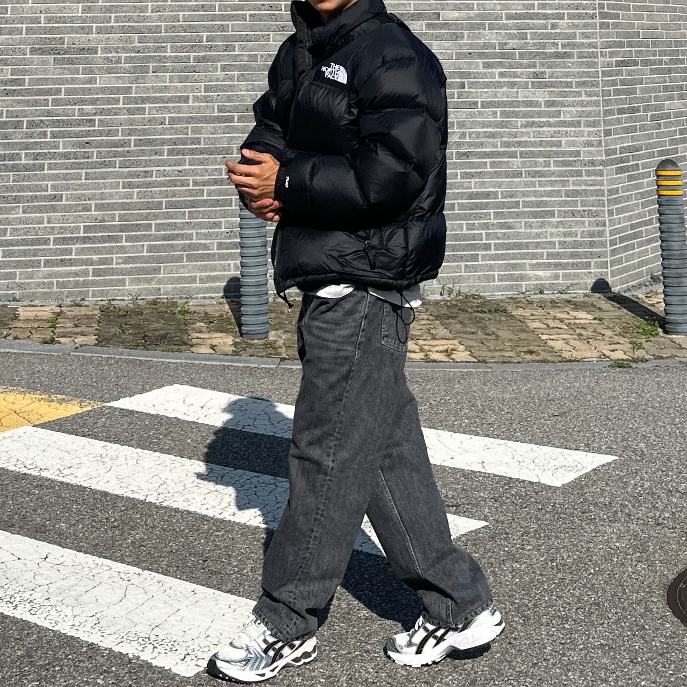Asics Gel-Kayano 14 Cream Black 착용 스타일 - 2