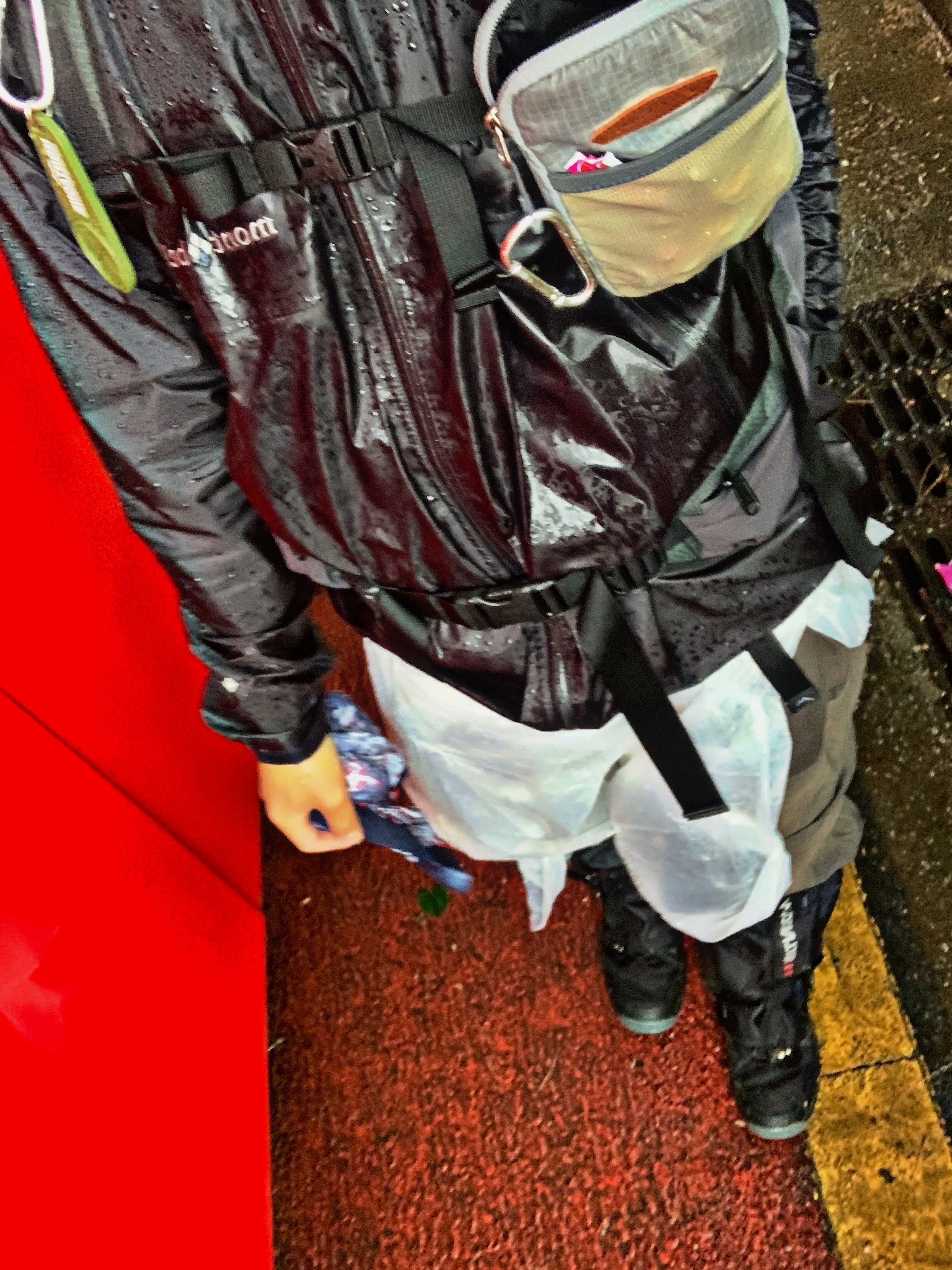 Montbell Storm Cruiser Jacket Black 착용 스타일