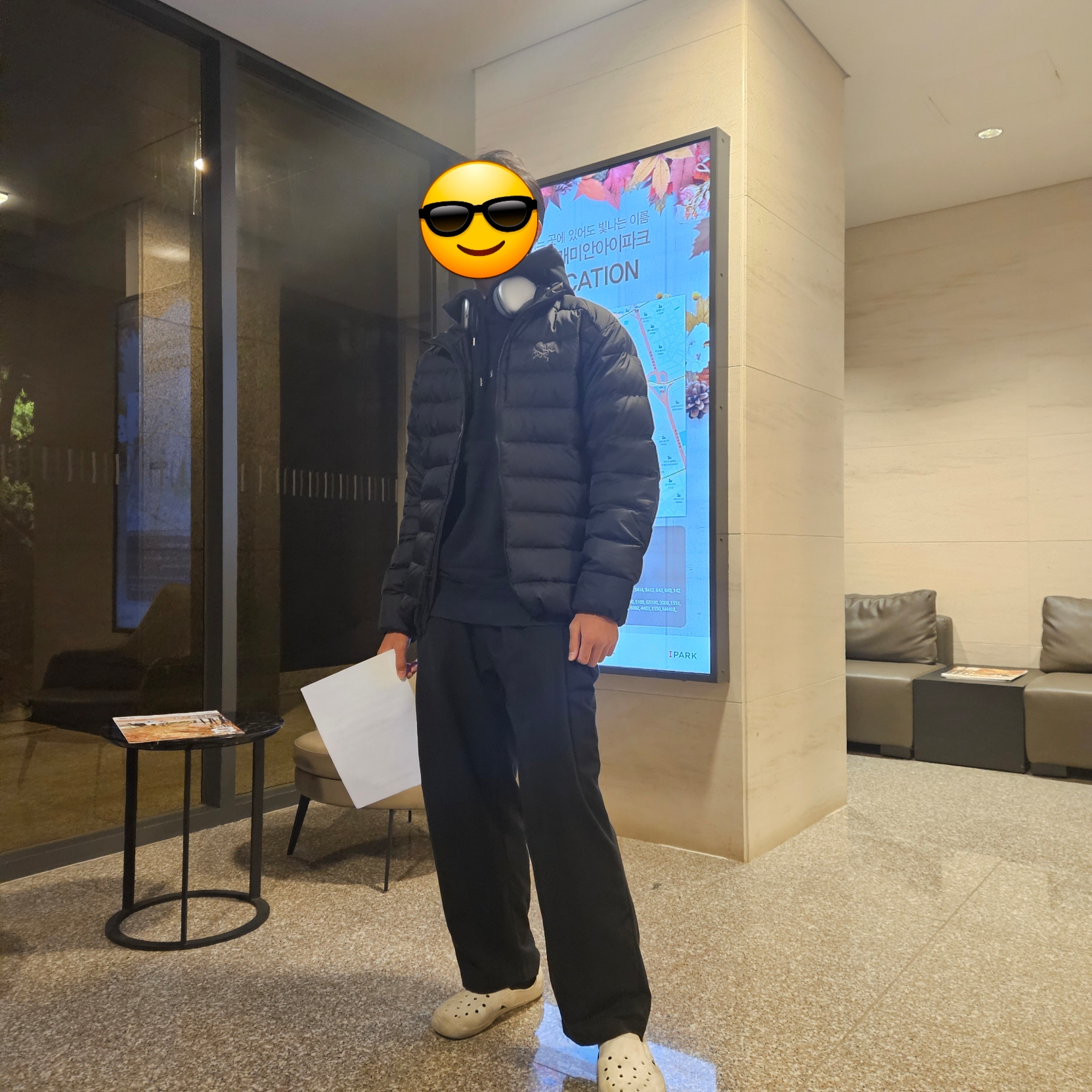 Arc'teryx Thorium Jacket Black 착용 스타일 - 1
