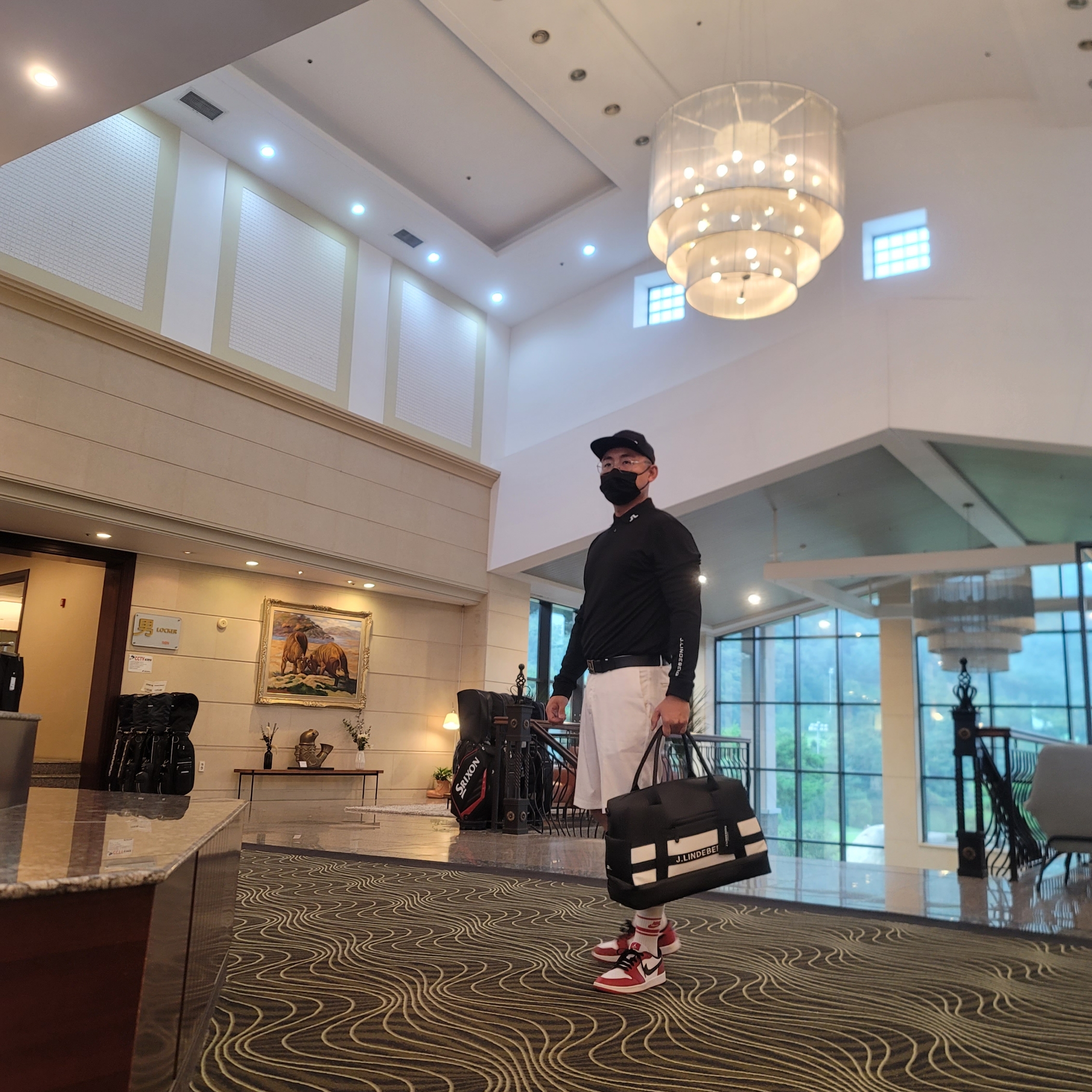 Jordan 1 Low Golf Chicago 착용 스타일