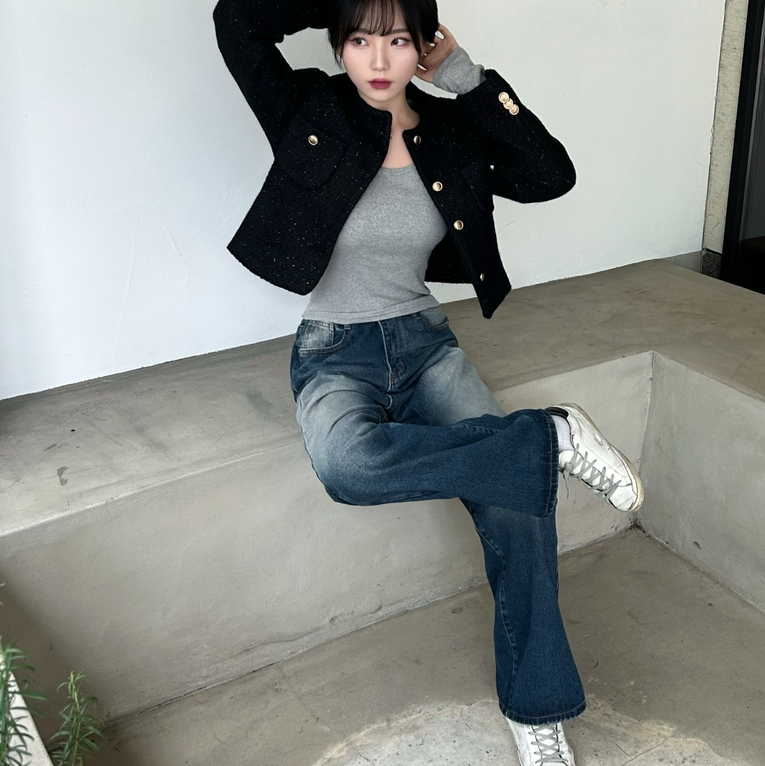 (W) Golden Goose Stardan White Black Heel Tab Sneakers 착용 스타일 - 4