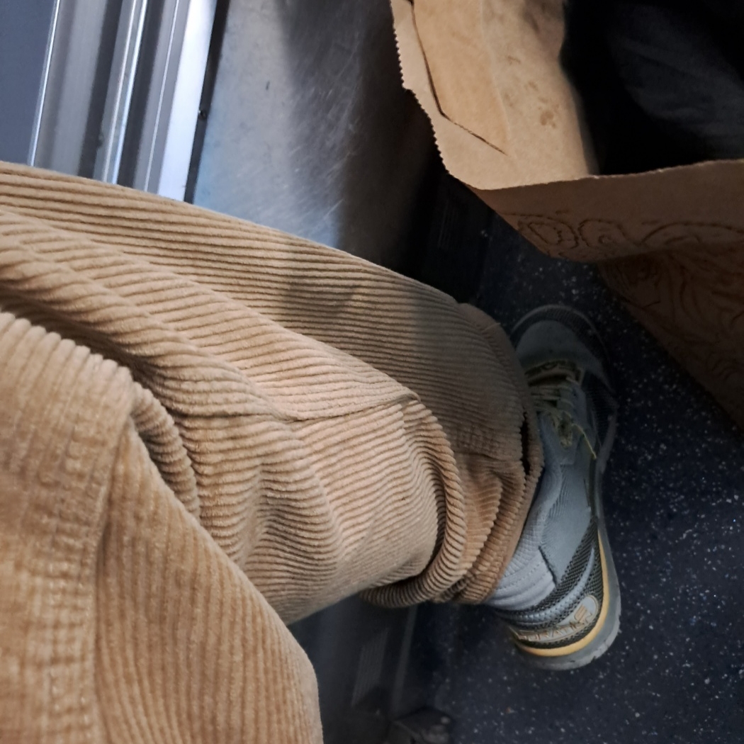 Nike x Travis Scott Nike Air Trainer 1 Grey Haze and Dusty Sage 착용 스타일 - 2