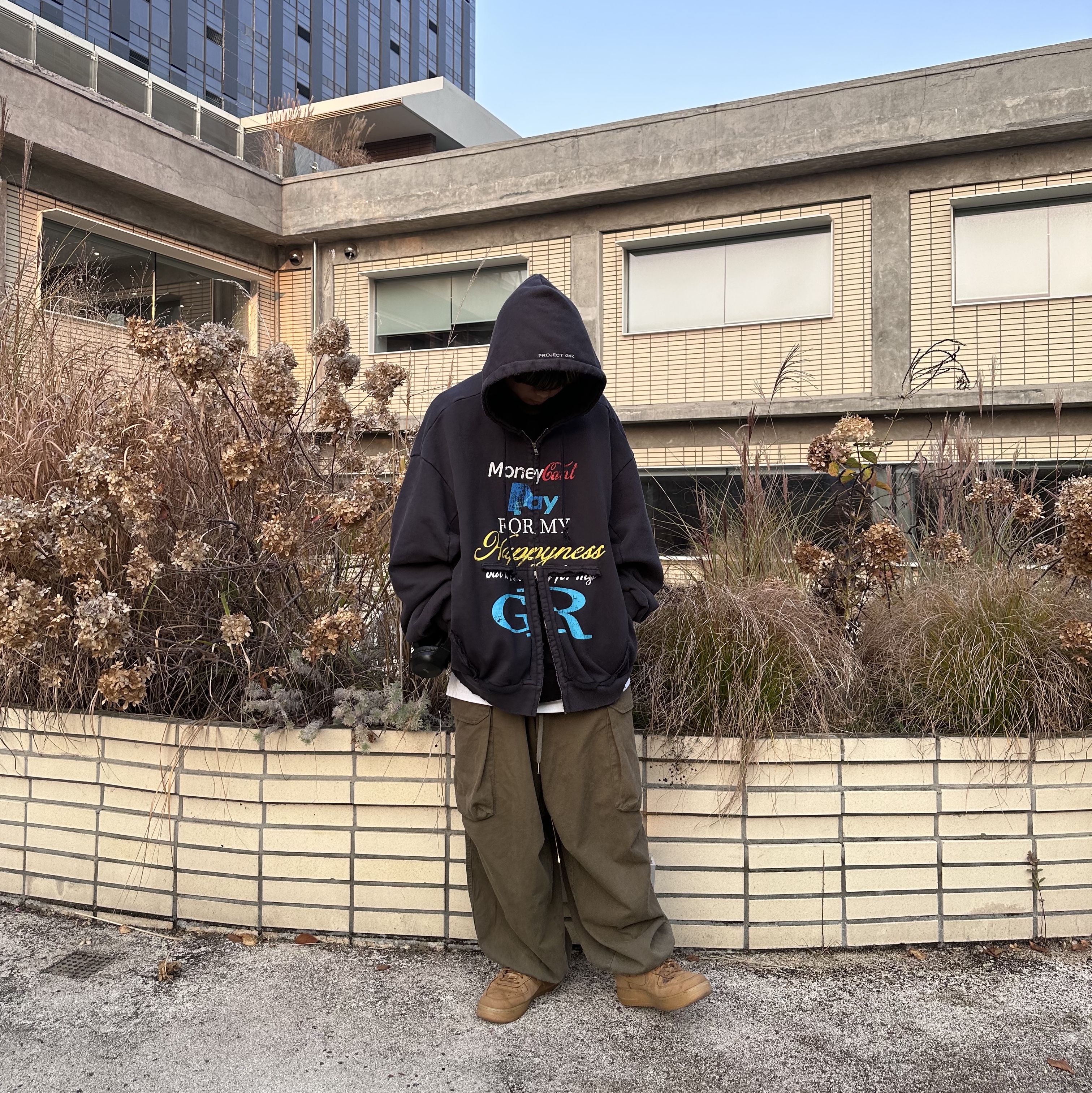 Project G/R Happiness Zip Hoodie Navy 착용 스타일 - 4