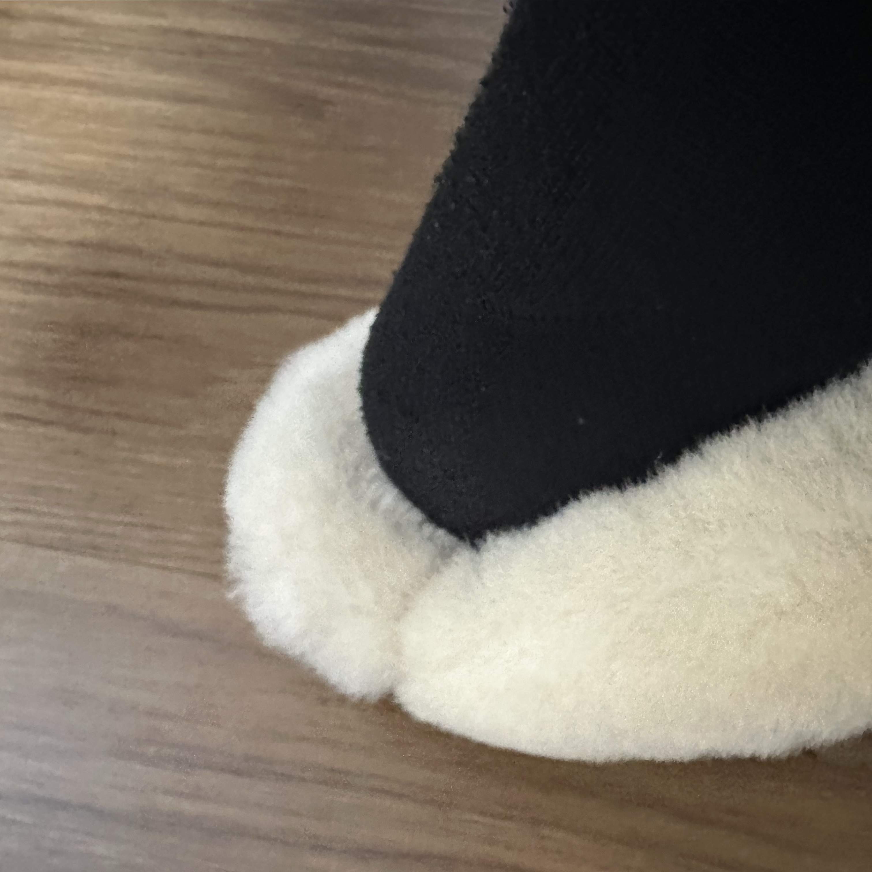 (W) UGG Coquette Slipper Chestnut 착용 스타일 - 4
