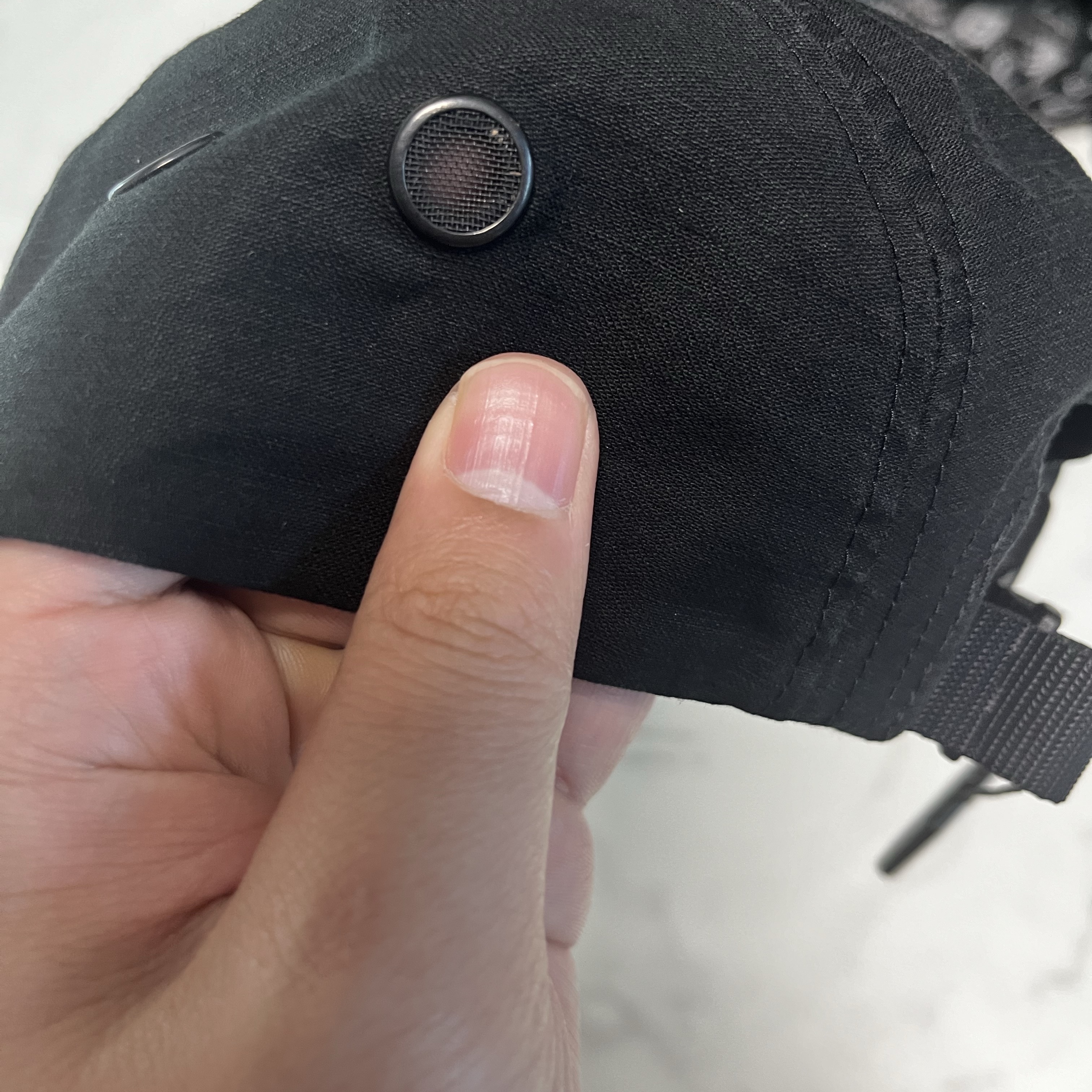 Supreme Military Camp Cap Black - 22FW 착용 스타일 - 3