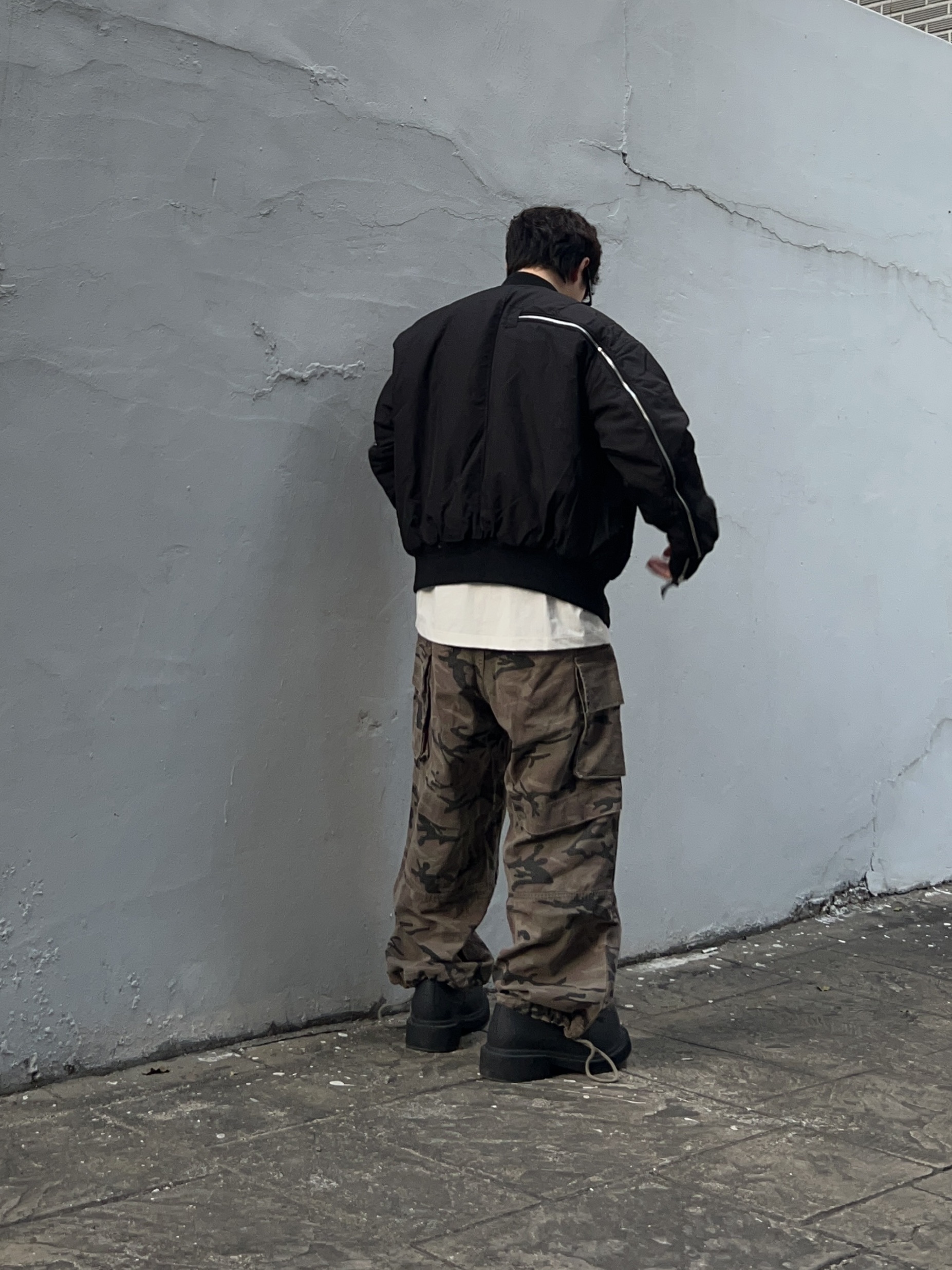 Balenciaga Steroid Derby Black, Grailz Multi Zipper Bomber Jacket Black 착용 스타일 - 2
