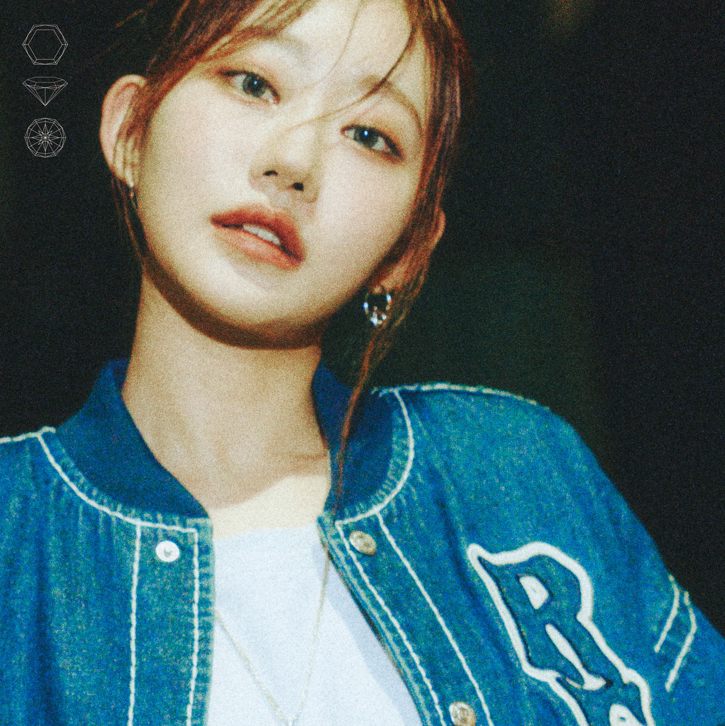 True Religion Code Red Denim Varsity Jacket Indigo, True Religion Red Crew Neck Melange Grey 착용 스타일 - 2