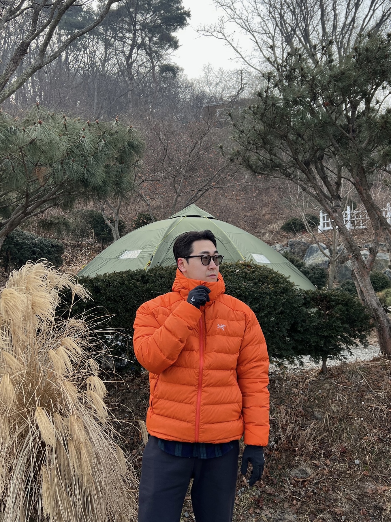 Arc'teryx Thorium Hoody Phenom 착용 스타일 - 1