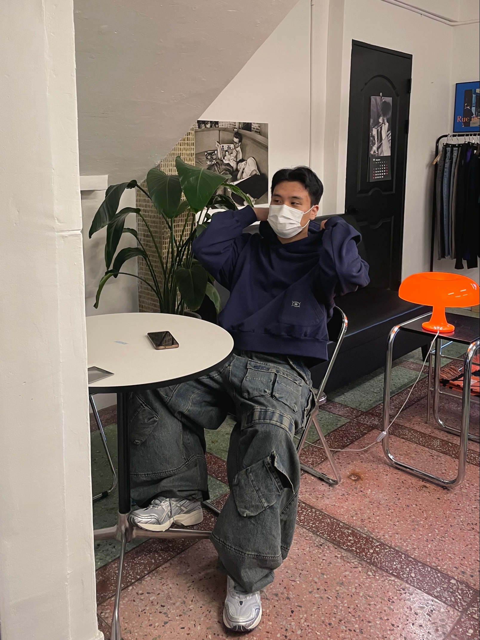 [KREAM 단독] Ourpas 030 Wide Cargo Denim Blue, Asics Gel-1090 Piedmont Grey 착용 스타일