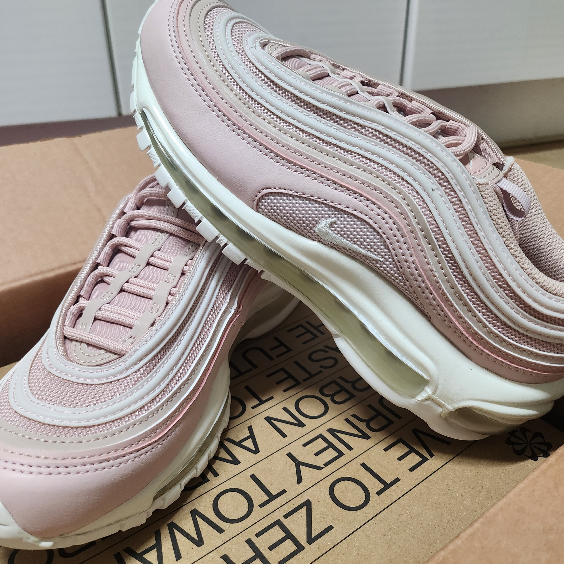 (W) Nike Air Max 97 Next Nature Pink Oxford 착용 스타일