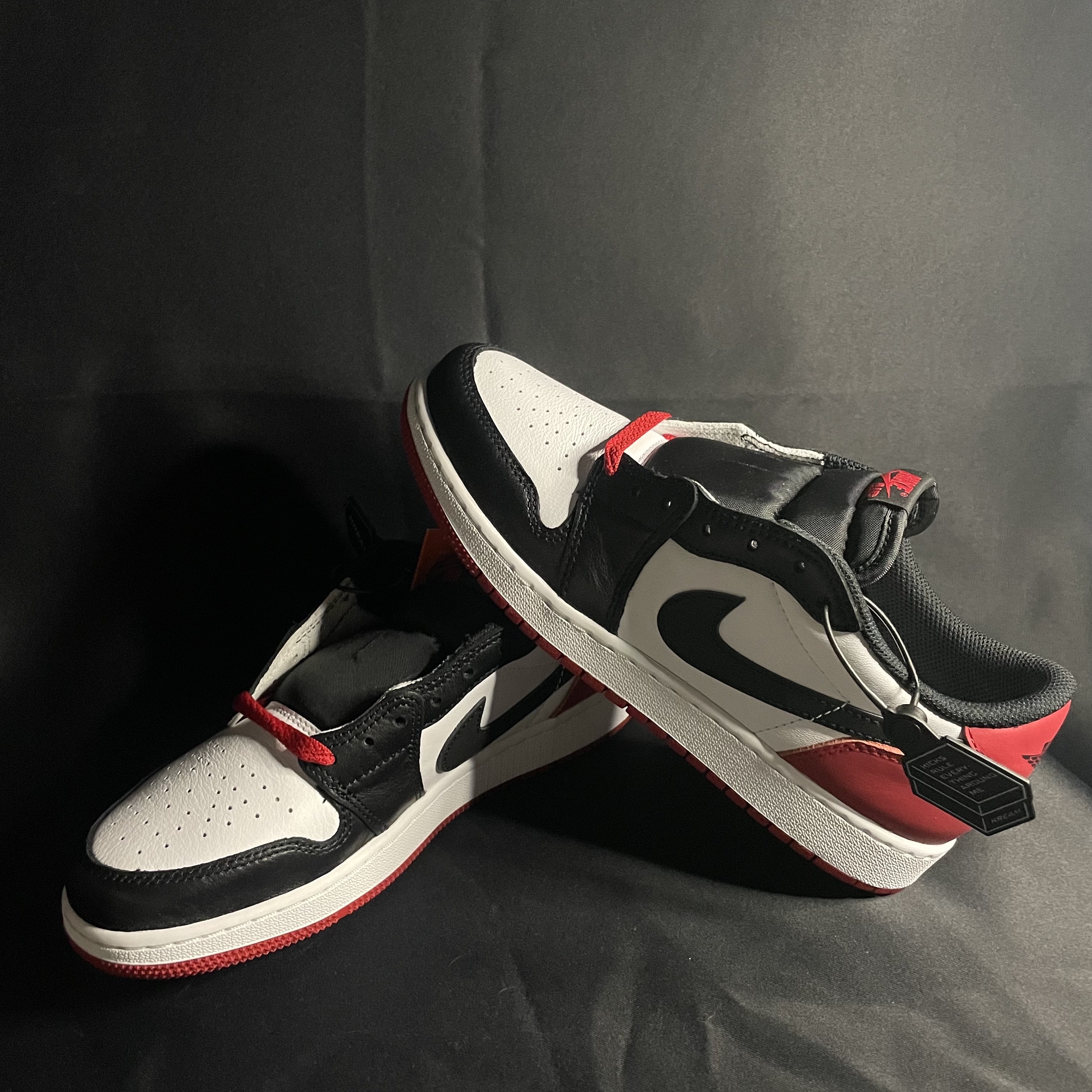 (GS) Jordan 1 Retro Low OG Black Toe 착용 스타일