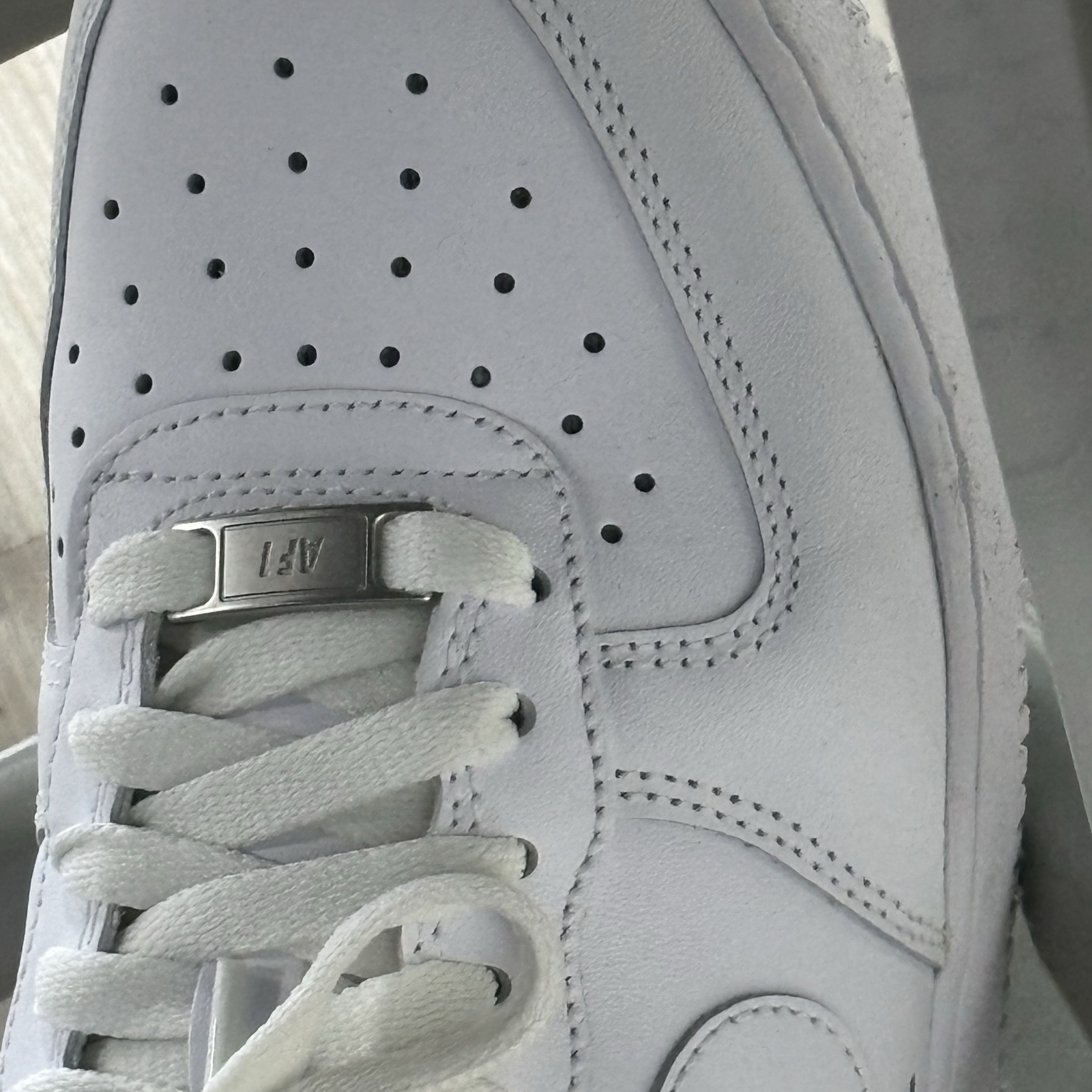(W) Nike Air Force 1 '07 Low White 착용 스타일