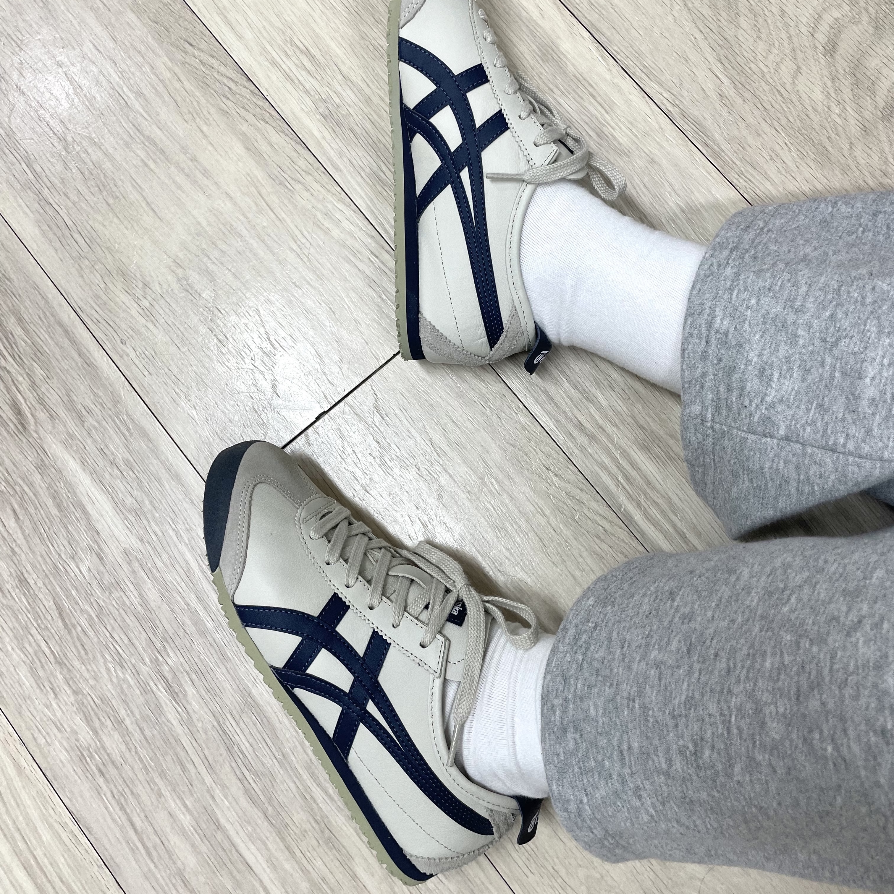Onitsuka Tiger Mexico 66 Birch 착용 스타일 - 2