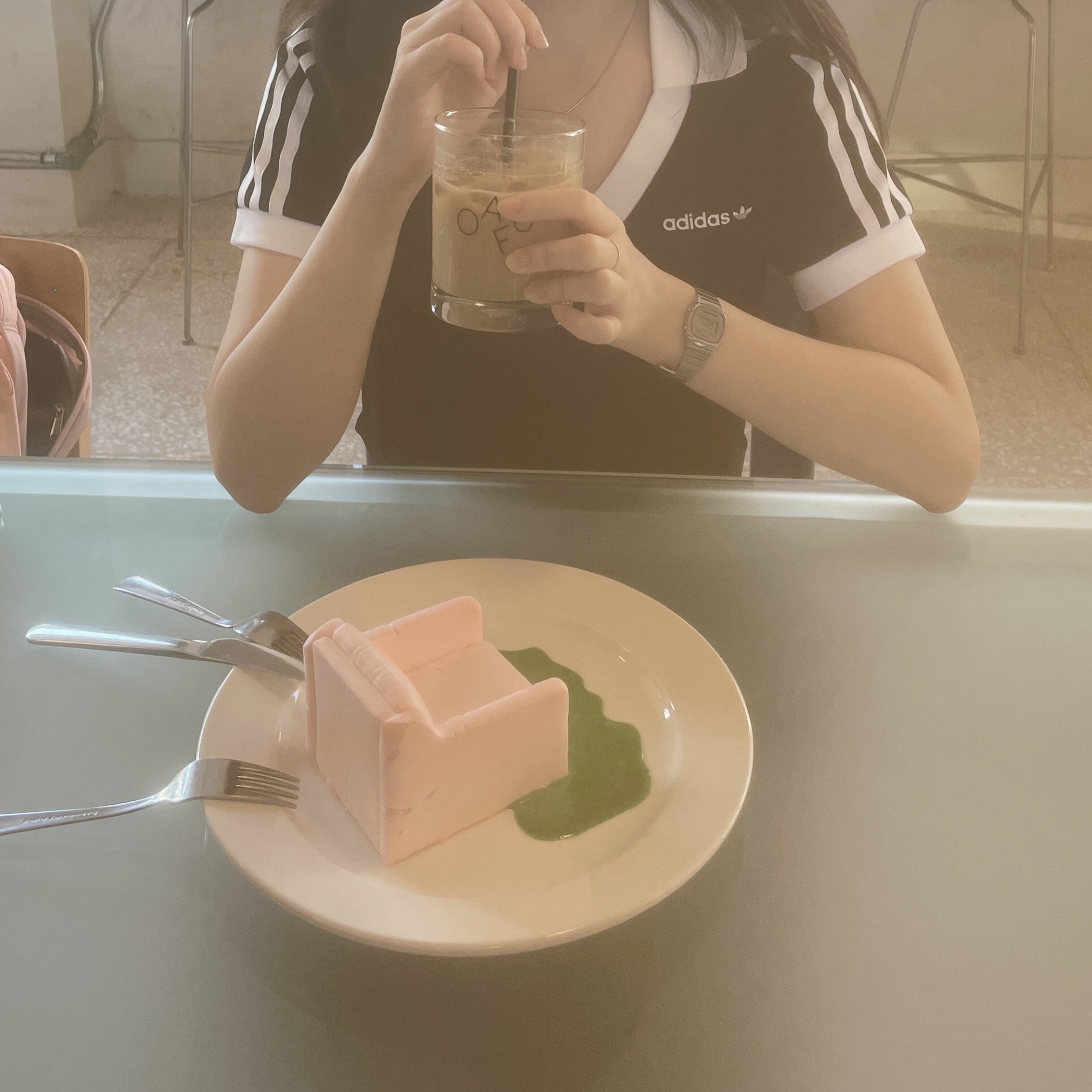 The North Face Borealis Mini Backpack Light Pink, (W) Adidas Football Crop Top Black - KR Sizing 착용 스타일 - 3