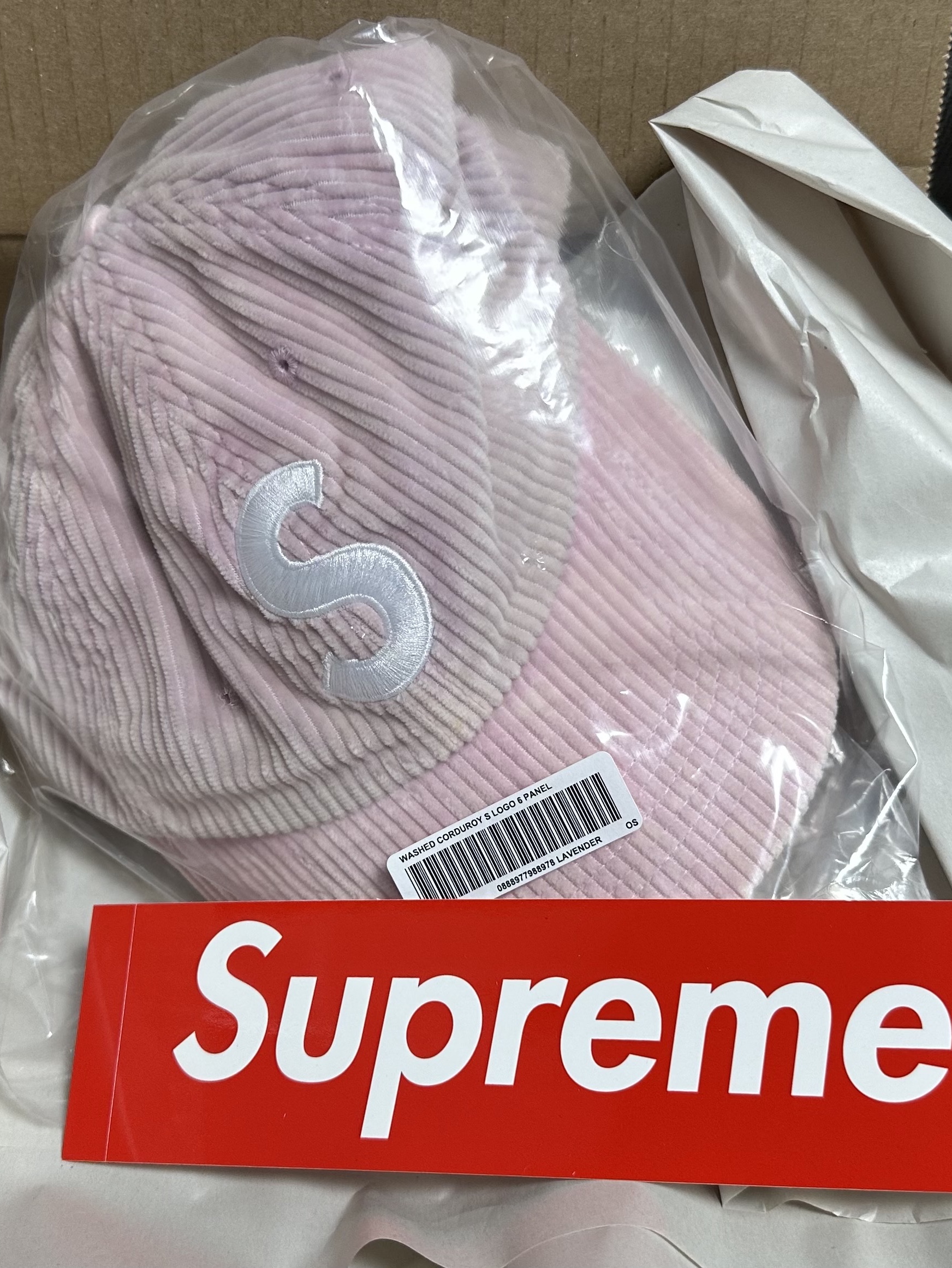 Supreme Corduroy S Logo 6-Panel Light Pink - 23FW 착용 스타일 - 1