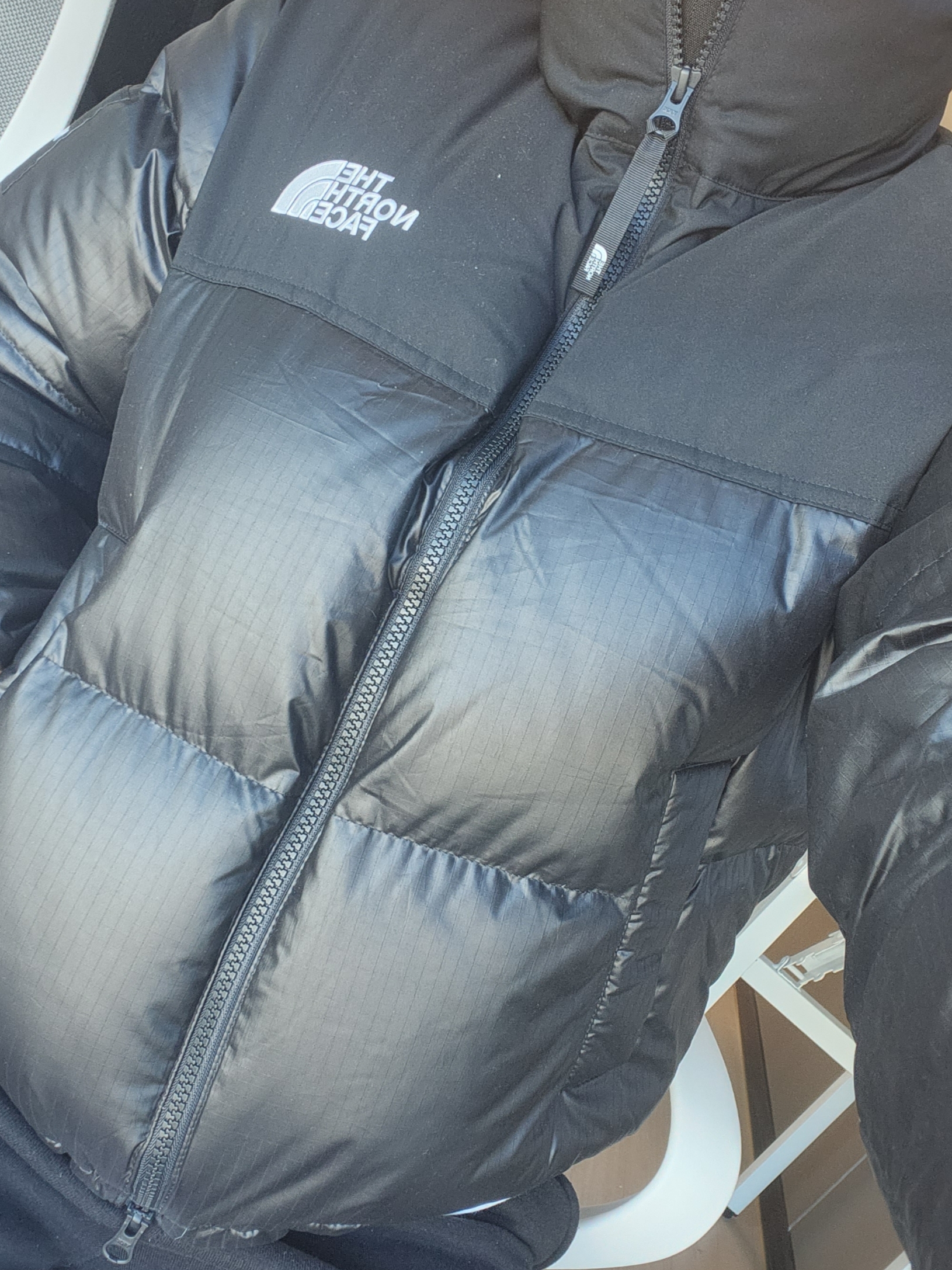 (W) The North Face White Label Novelty Nuptse Down Jacket Black 착용 스타일