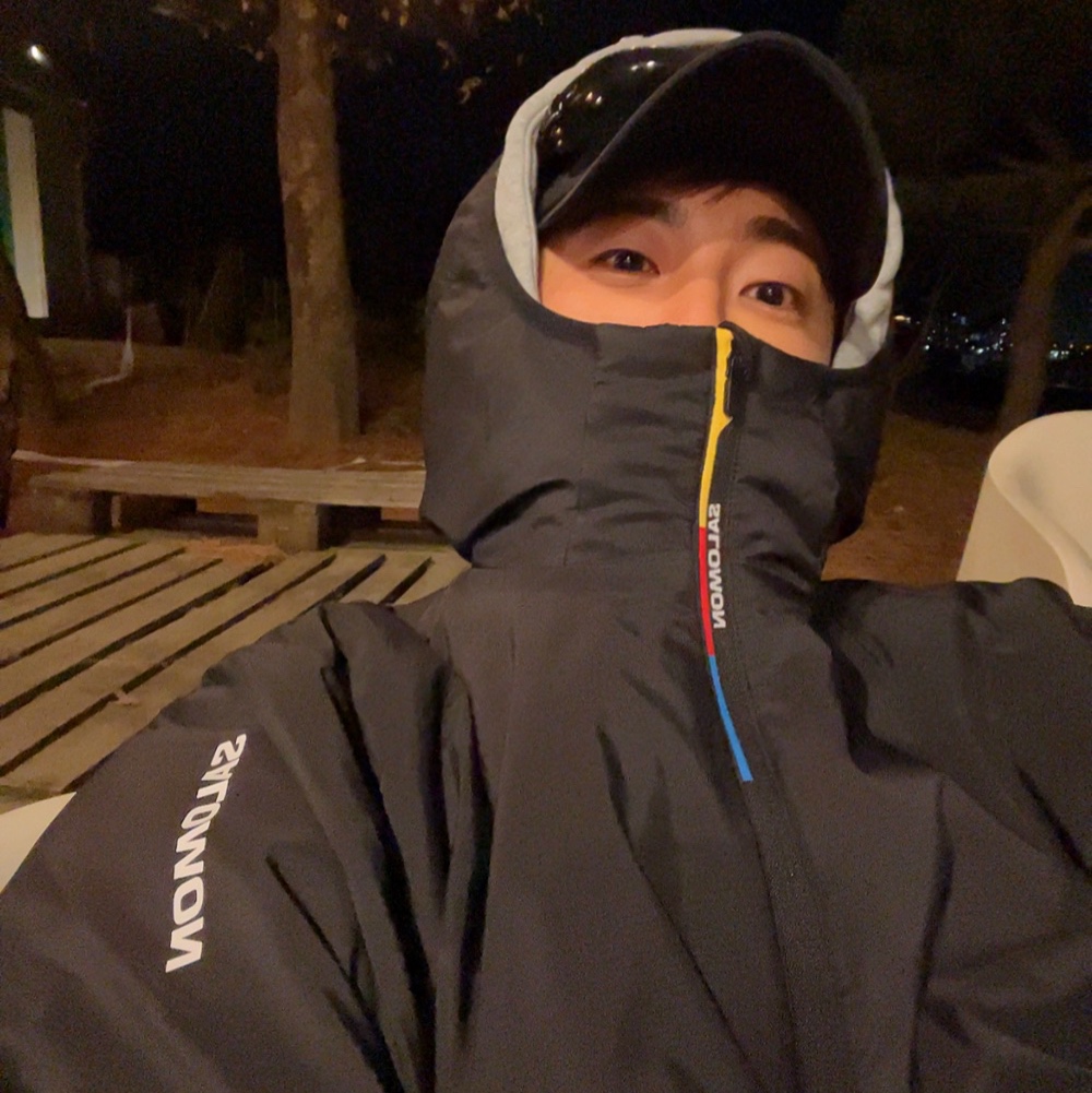 Salomon Modisay Jacket Black 착용 스타일
