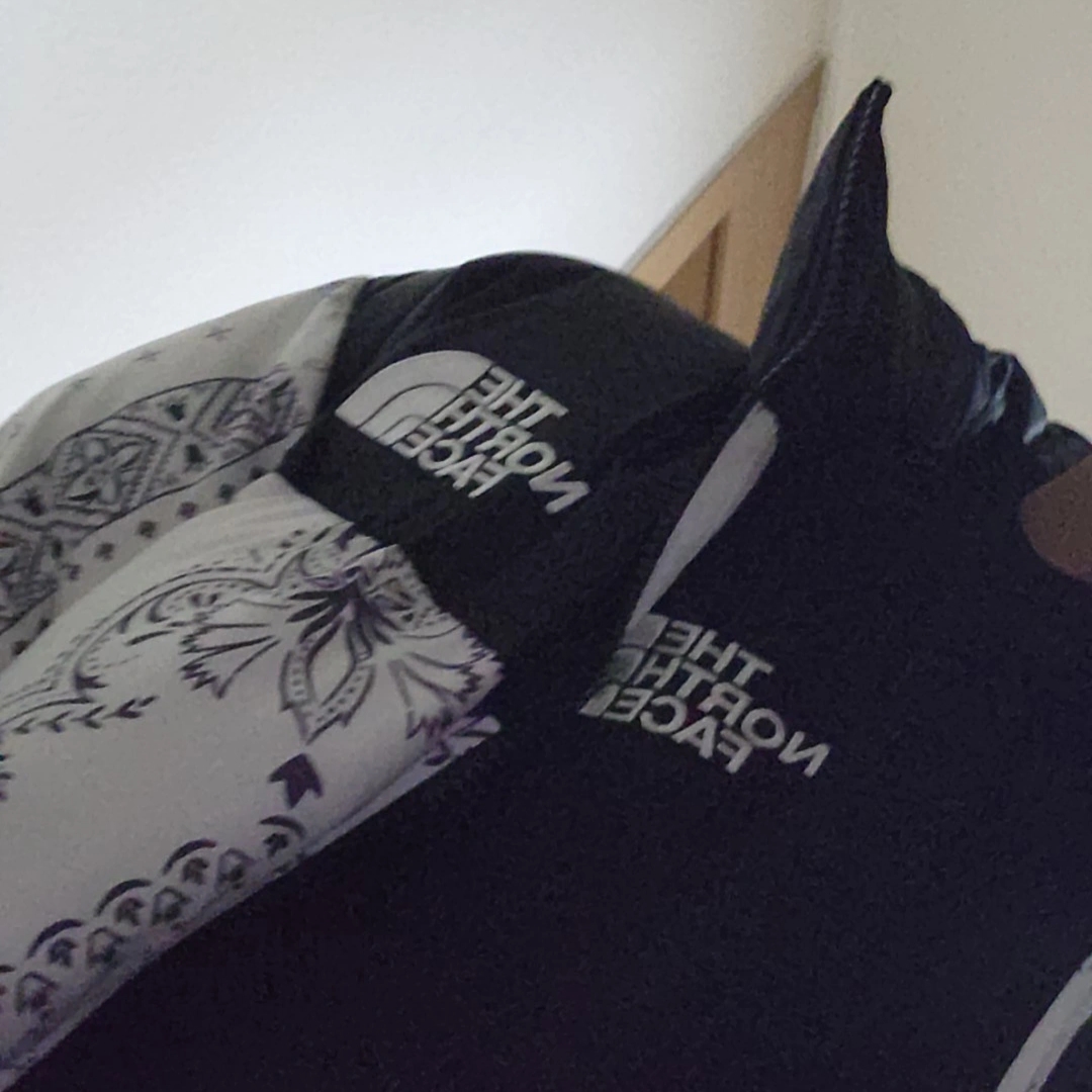 The North Face 1996 Novelty Nuptse Jacket Off White 착용 스타일