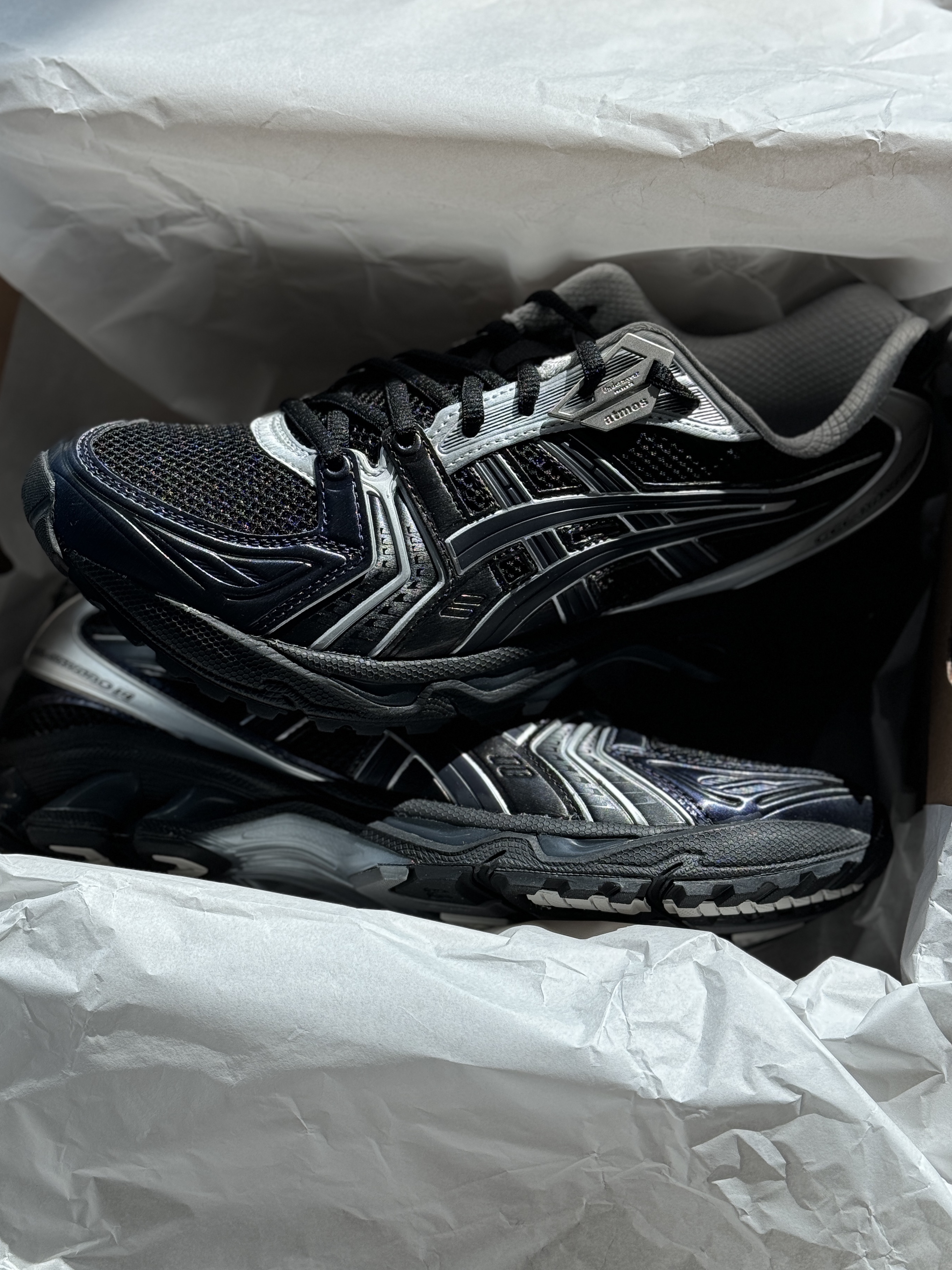 Asics x Atmos x Undermycar Gel-Kayano 14 Black Pure Silver 착용 스타일