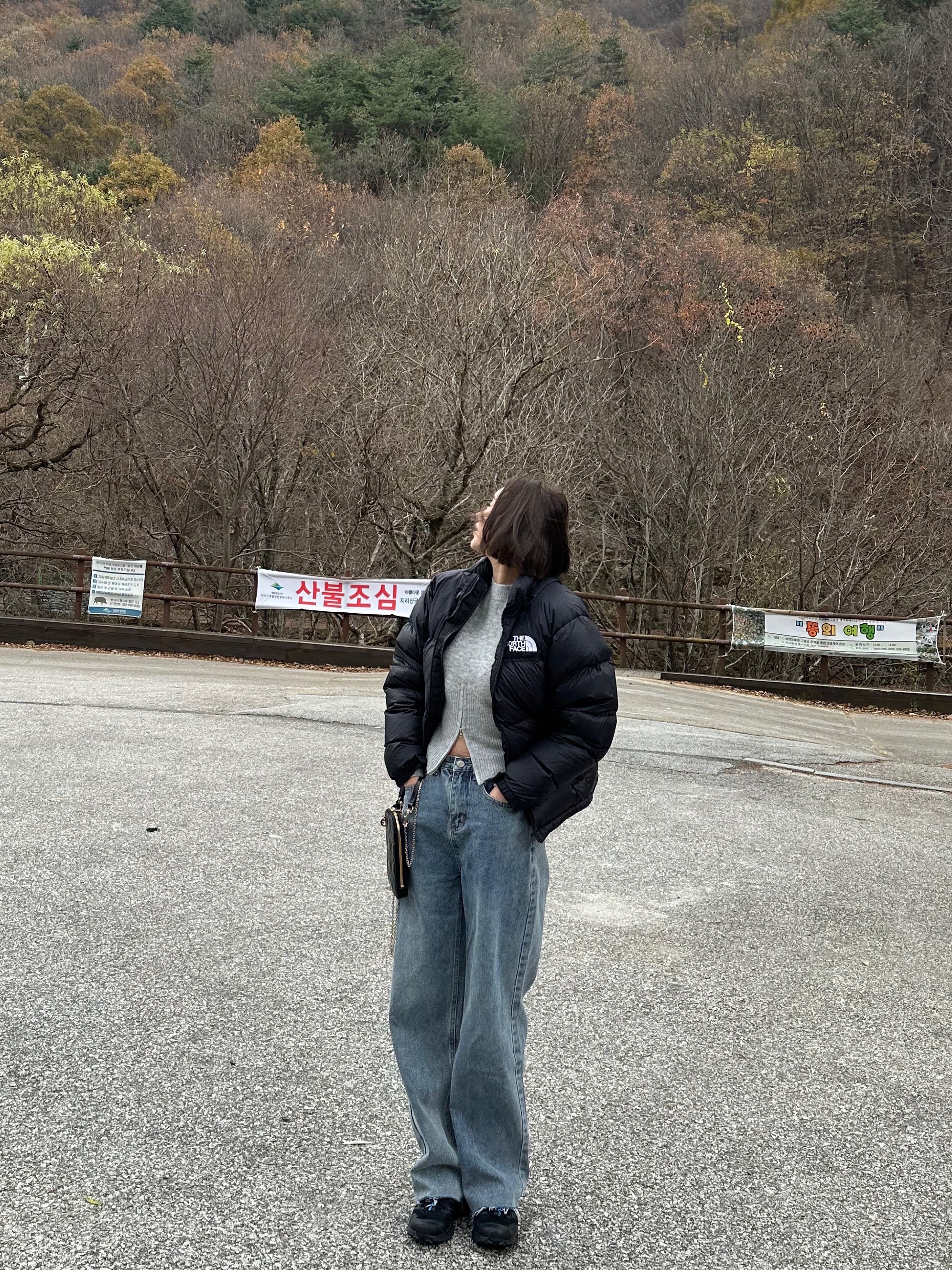 Salomon XT-6 ADV Black, (W) The North Face 1996 Eco Nuptse Jacket Black 착용 스타일 - 1