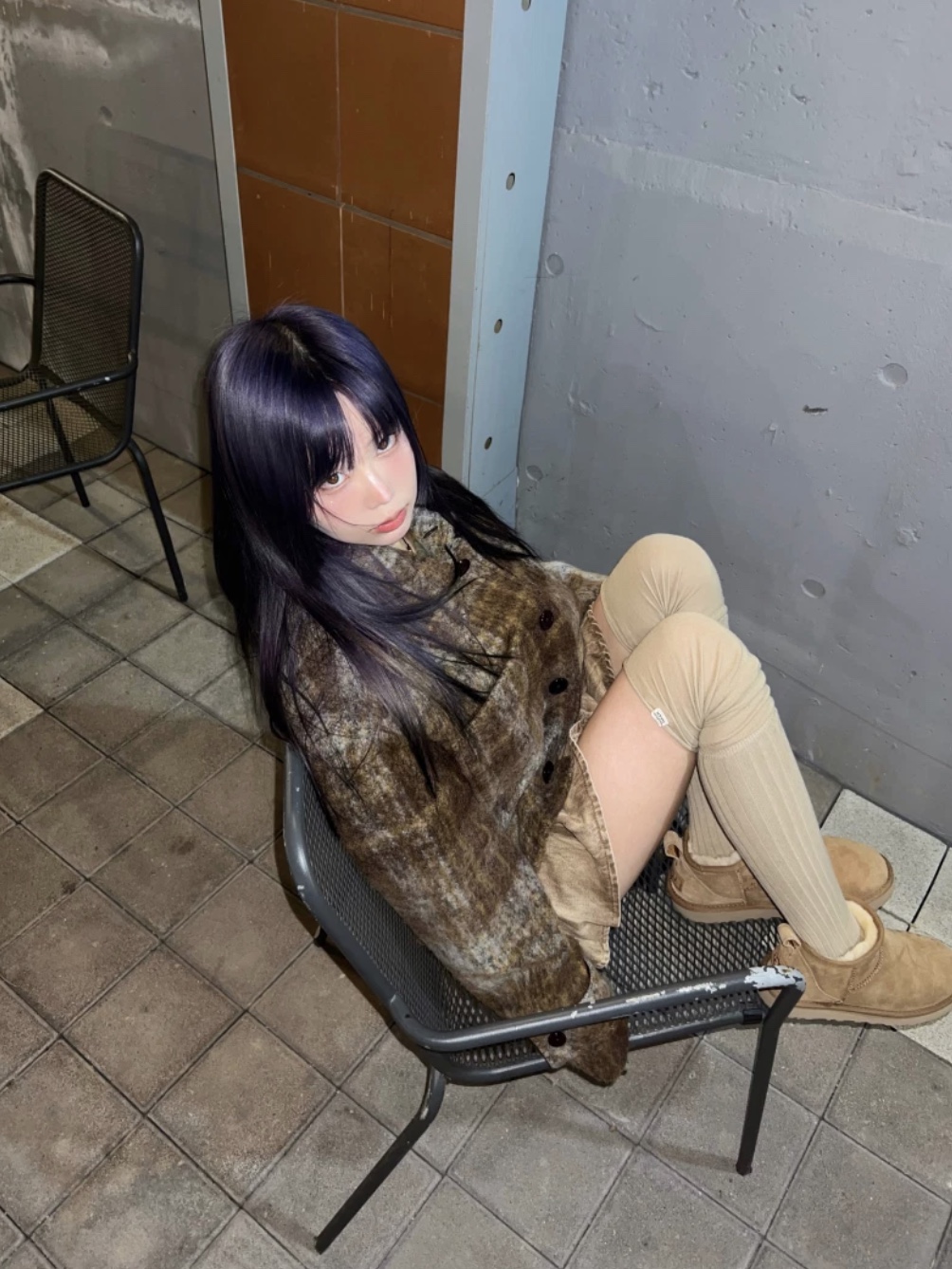 (W) UGG Classic Ultra Mini Boots Chestnut, (W) UGG Classic Mini Platform Boots Chestnut 착용 스타일 - 4