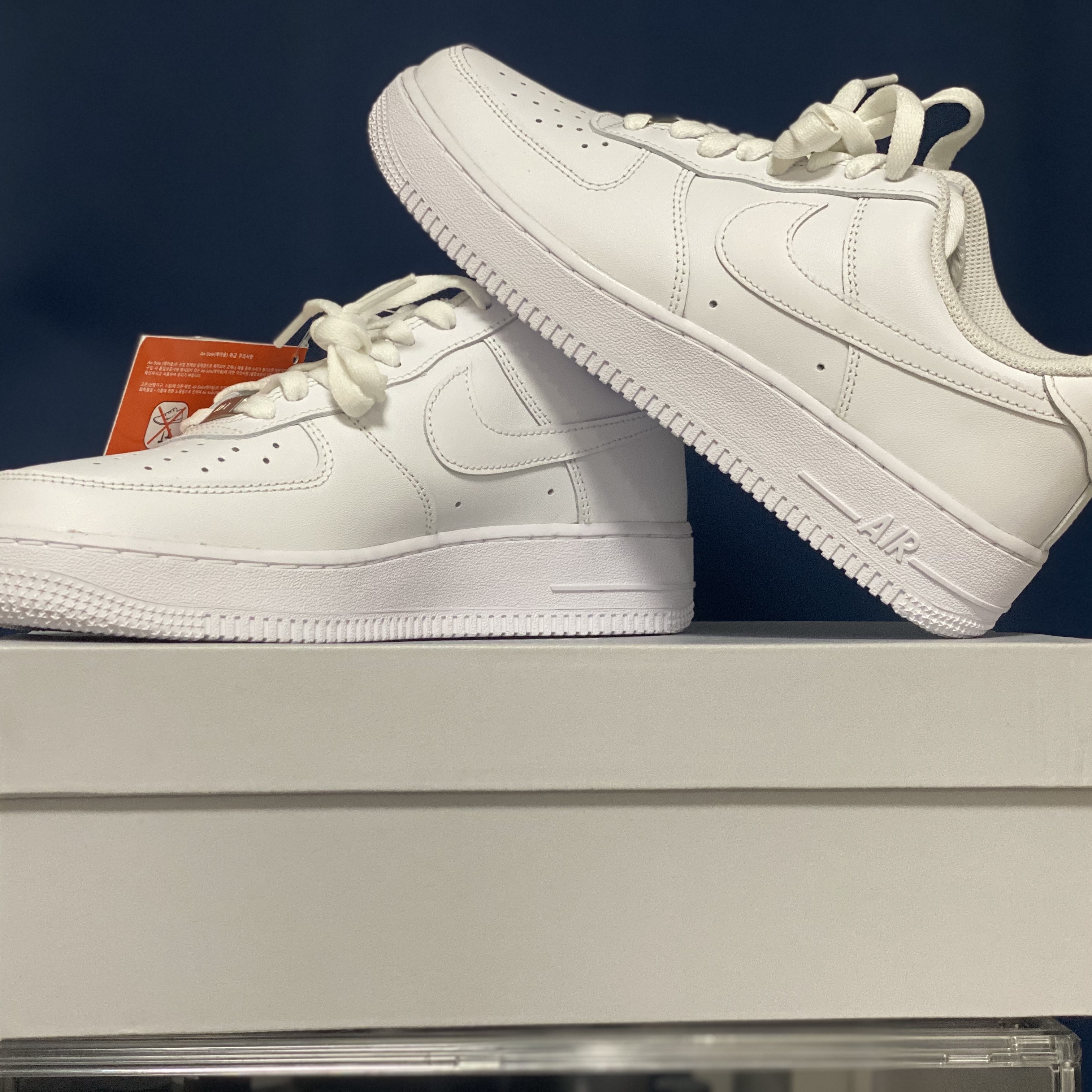 Nike Air Force 1 '07 Low White 착용 스타일 - 1