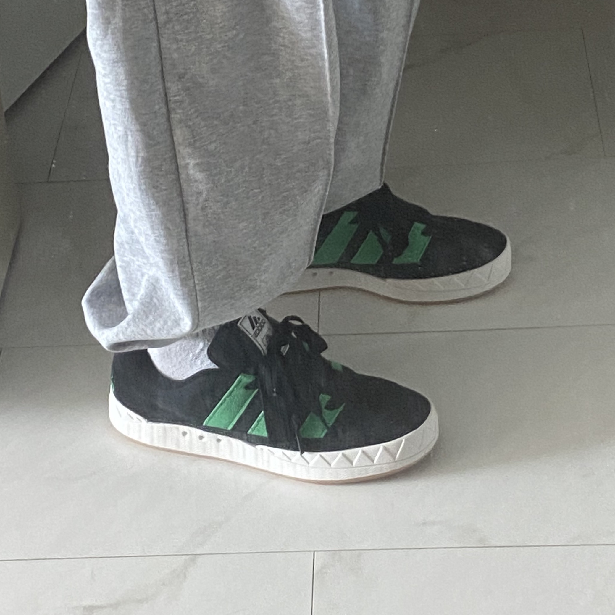 Adidas x Atmos x XLarge Adimatic Core Black Green 착용 스타일