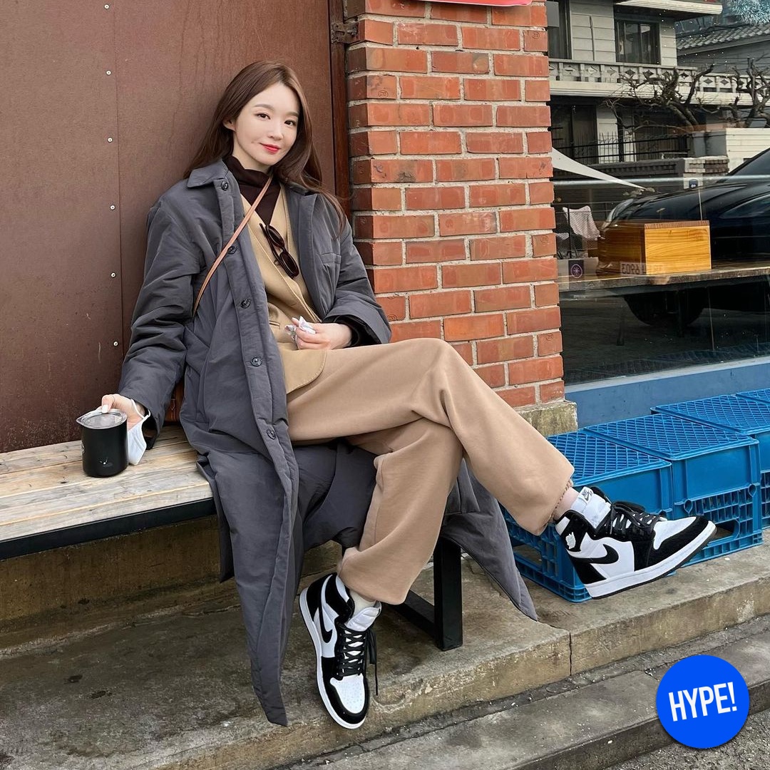 New Balance Puflee v2 Beige, Jordan 1 High 85 Black White 착용 스타일 - 4