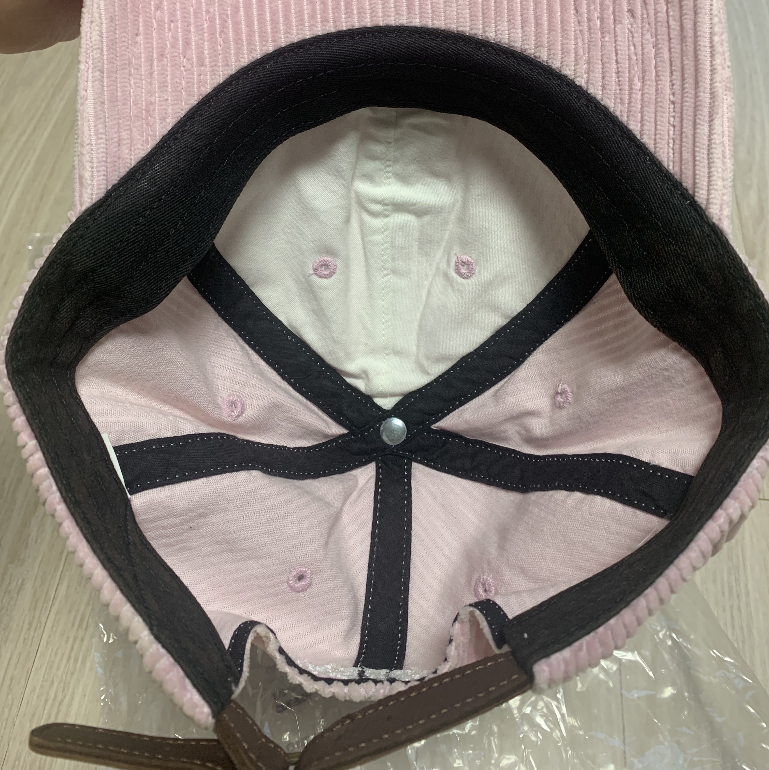 Supreme Corduroy S Logo 6-Panel Light Pink - 23FW 착용 스타일 - 4